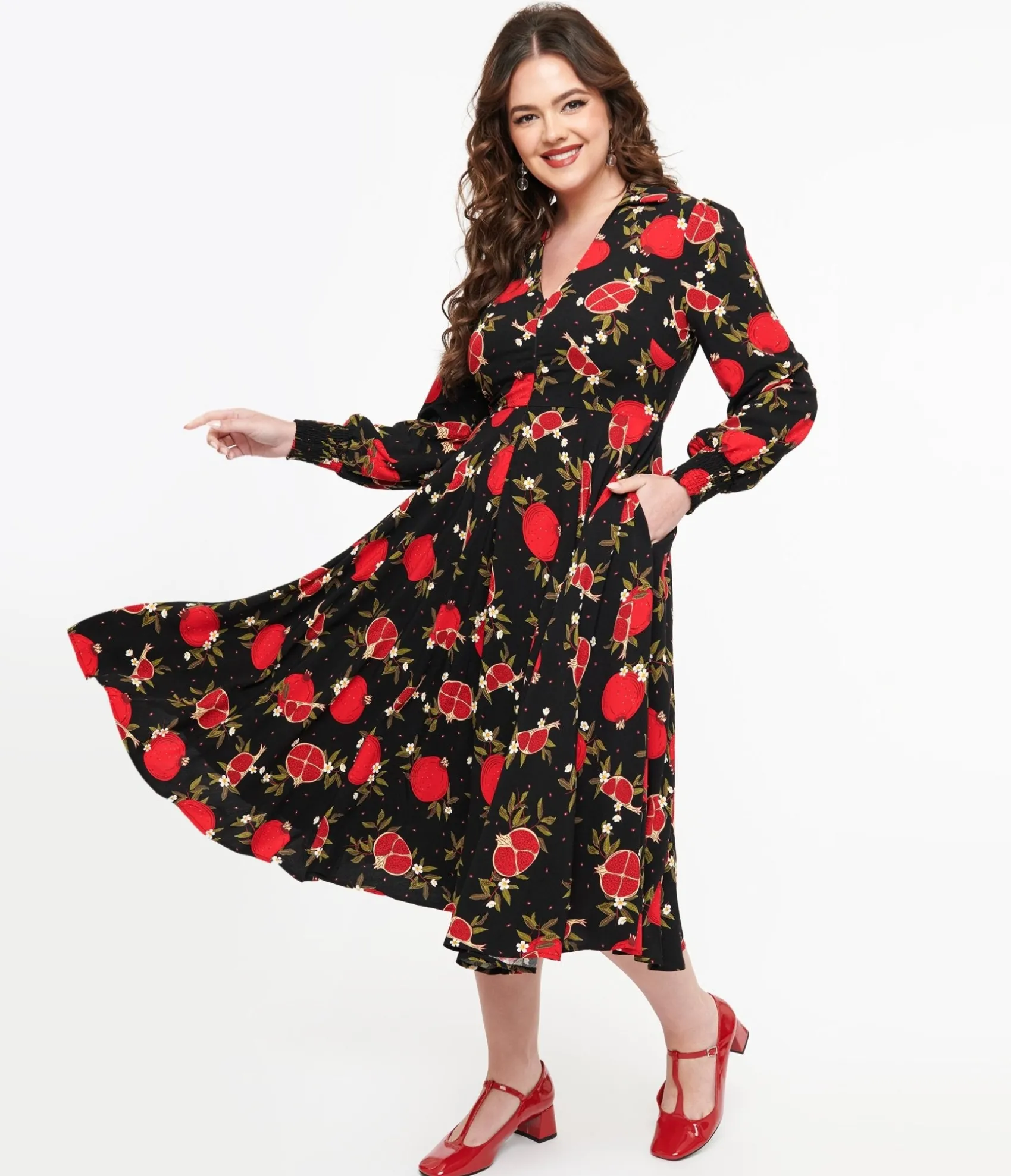 Unique Vintage Banned 1940s Black & Red Pomegranate Midi Dress Flash Sale