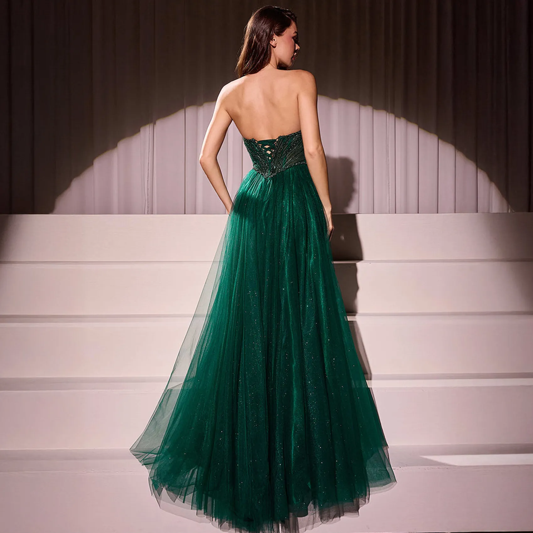 Unique Vintage Cinderella Divine Emerald Beaded Strapless Tulle Prom Dress Hot