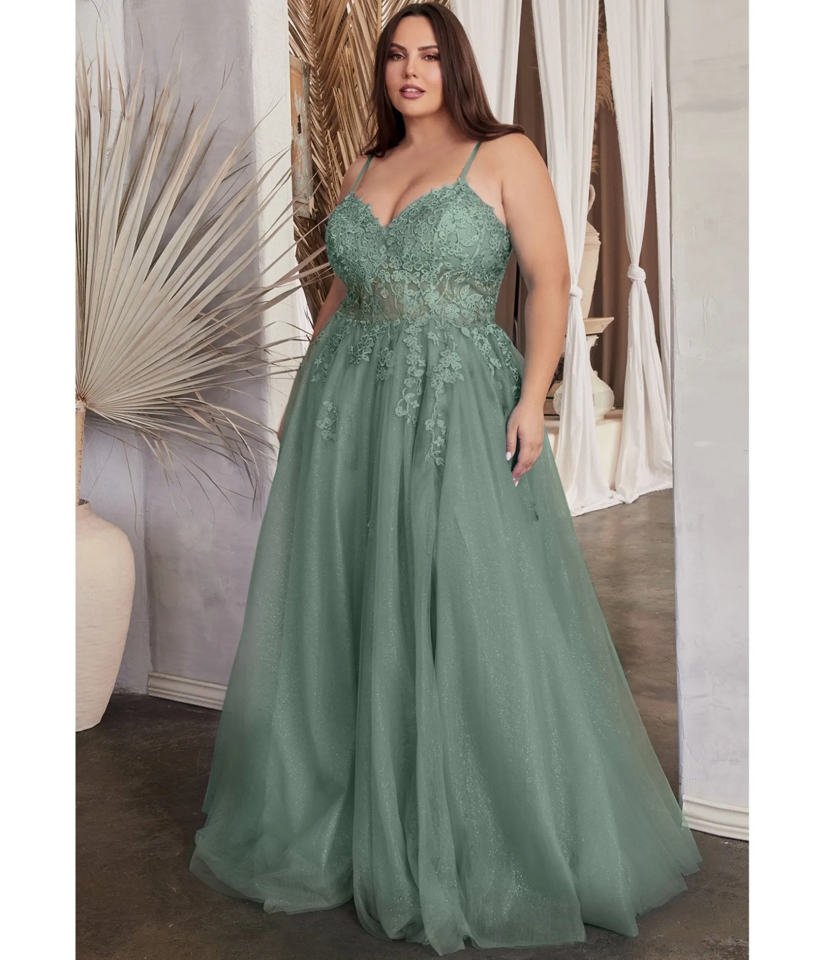 Unique Vintage Cinderella Divine Plus Size Dusty Teal A Line Lace & Tulle Bridesmaid Gown Clearance