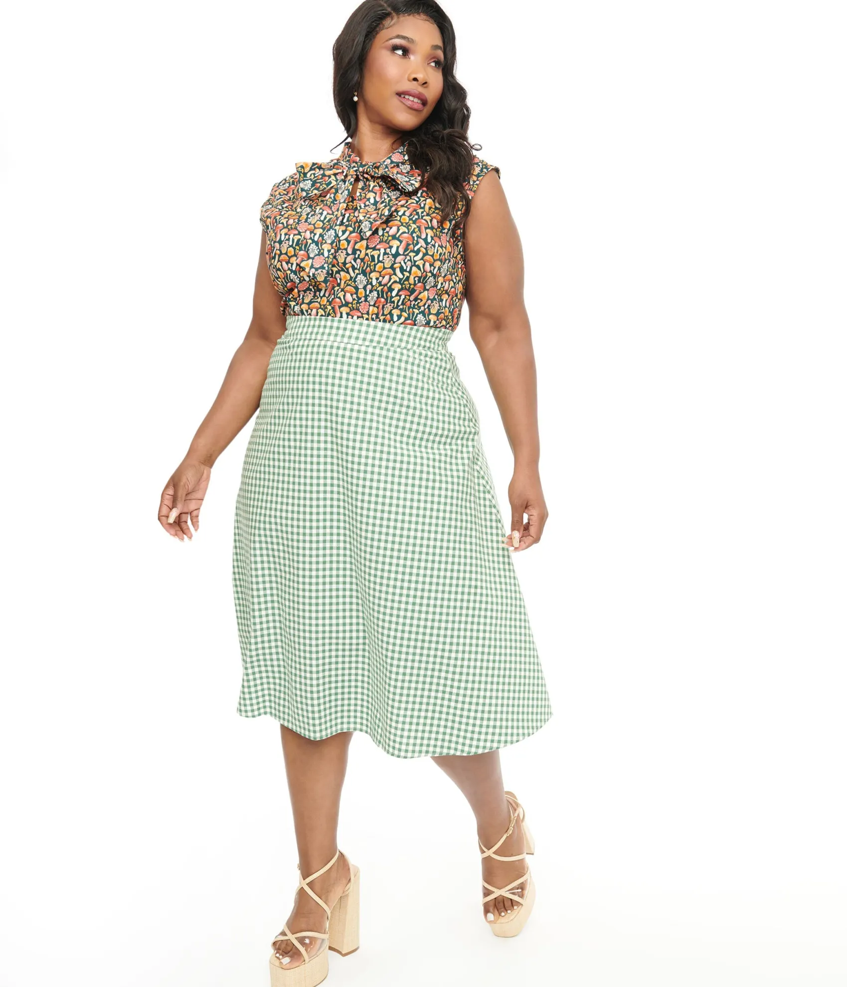 Unique Vintage Collectif Plus Size 1930s Green & White Gingham Hetty Swing Skirt Hot
