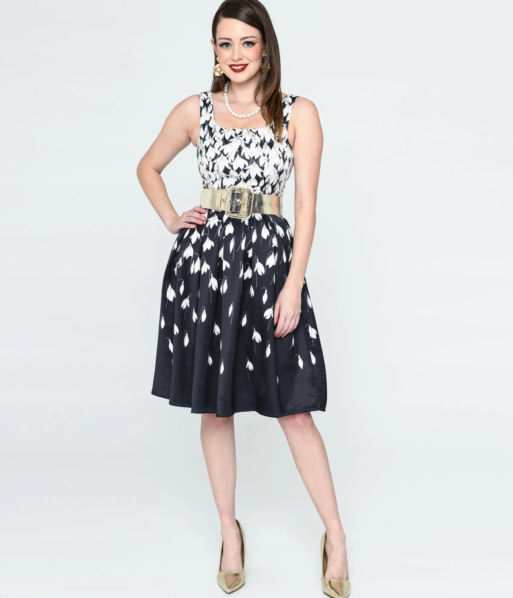 Unique Vintage Dolly & Dotty Black & White Snowdrop Floral Swing Dress Fashion