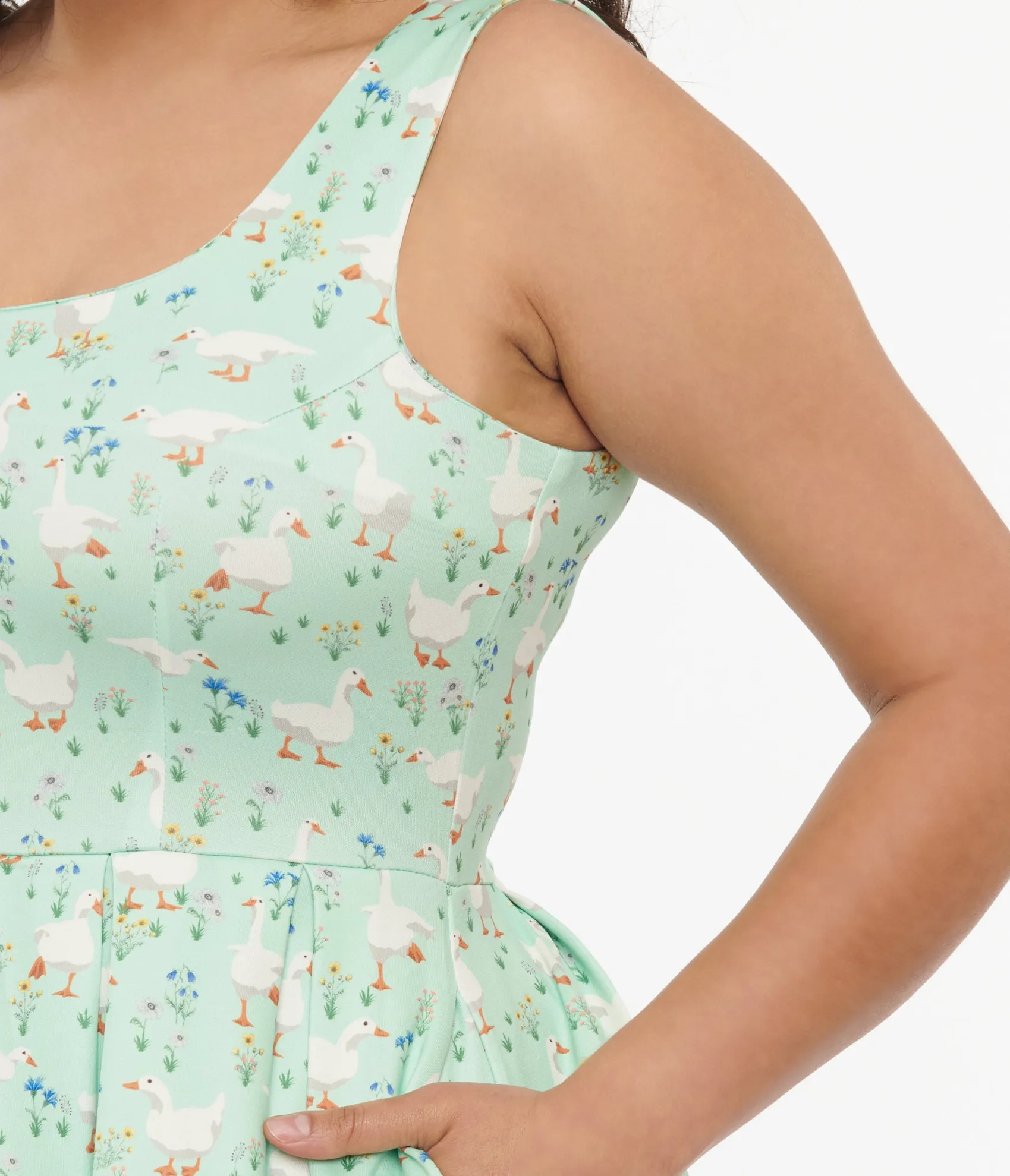 Unique Vintage Dolly & Dotty 1950s Mint Green Duck Print Amanda Swing Dress Store
