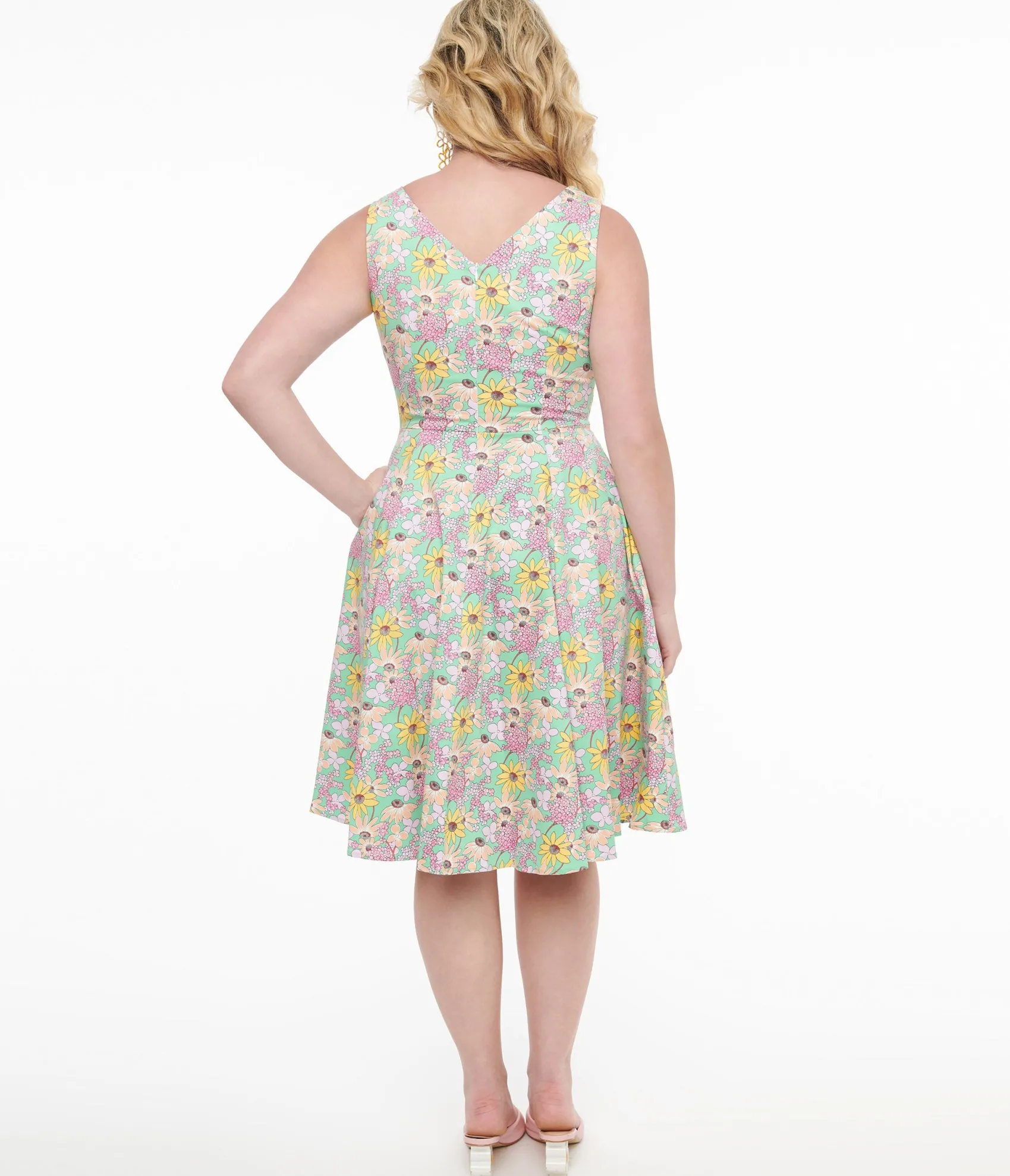 Unique Vintage Green & Multicolor Floral Cotton Swing Dress Fashion