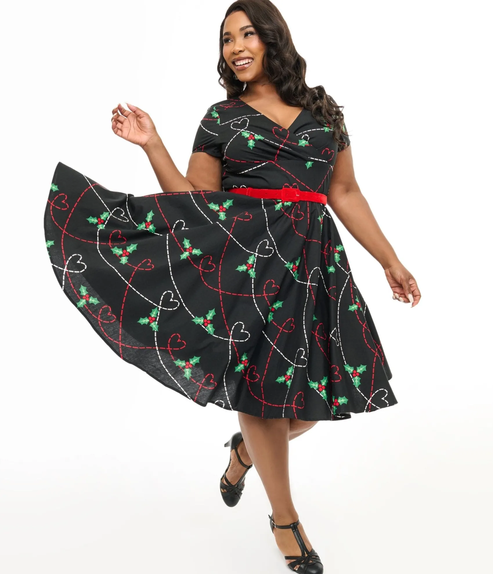 Unique Vintage Hell Bunny Plus Size 1950s Festive Hearts & Holly Print Angelica Swing Dress Best Sale