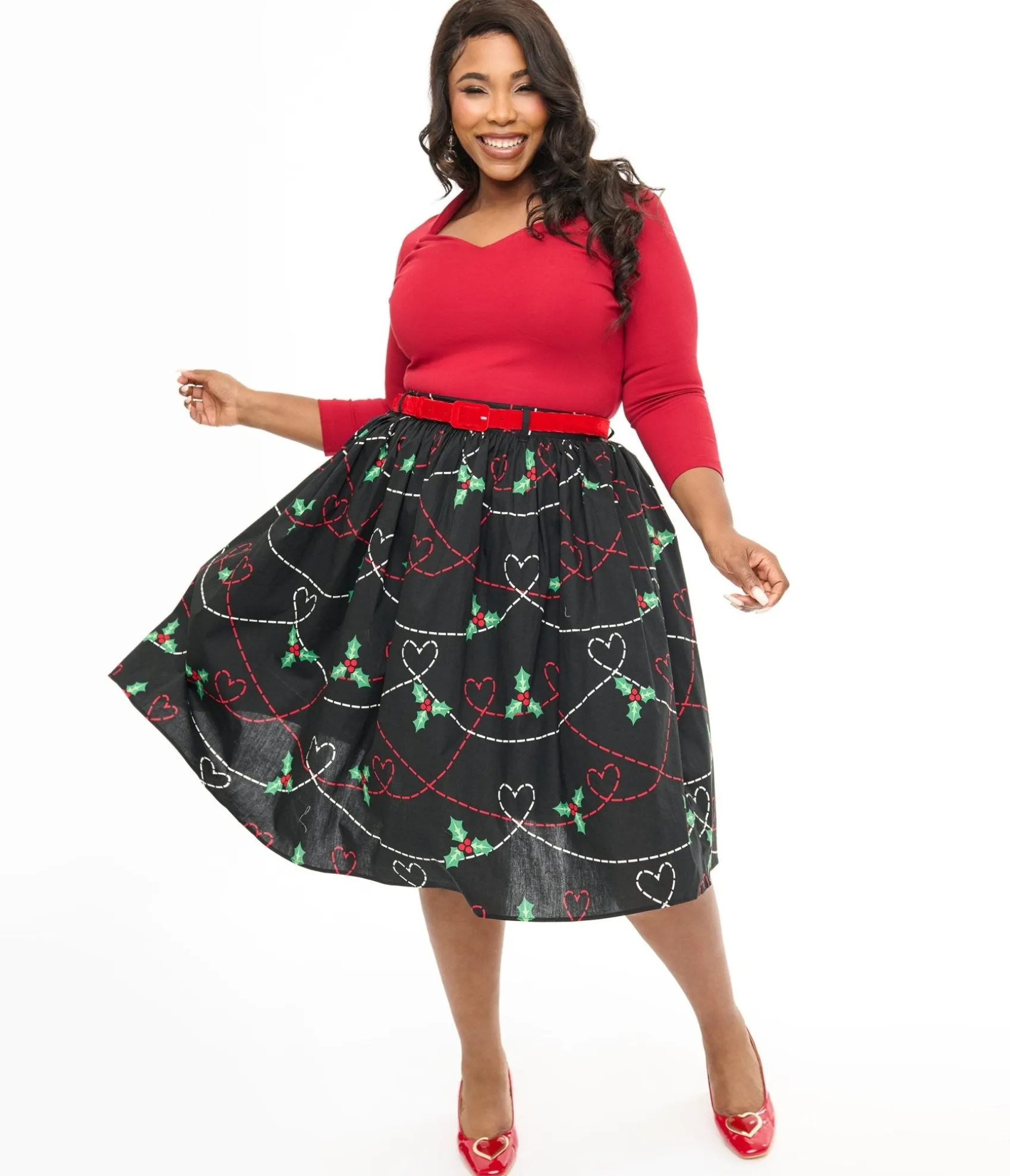 Unique Vintage Hell Bunny Plus Size 1950s Festive Hearts & Holly Print Angelica Swing Skirt Outlet
