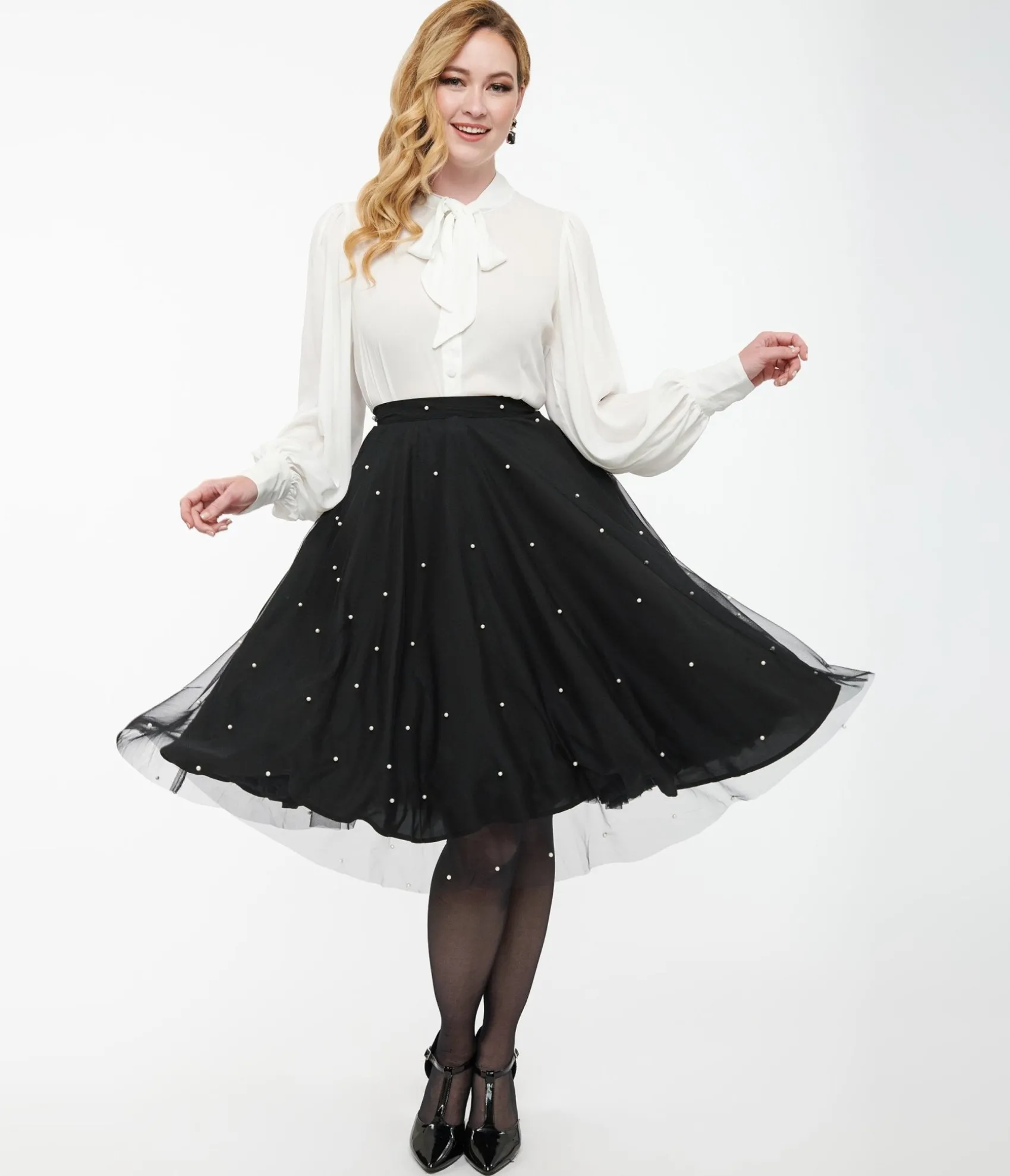 Unique Vintage Magnolia Place Black & Faux Pearl Sally Swing Skirt Flash Sale