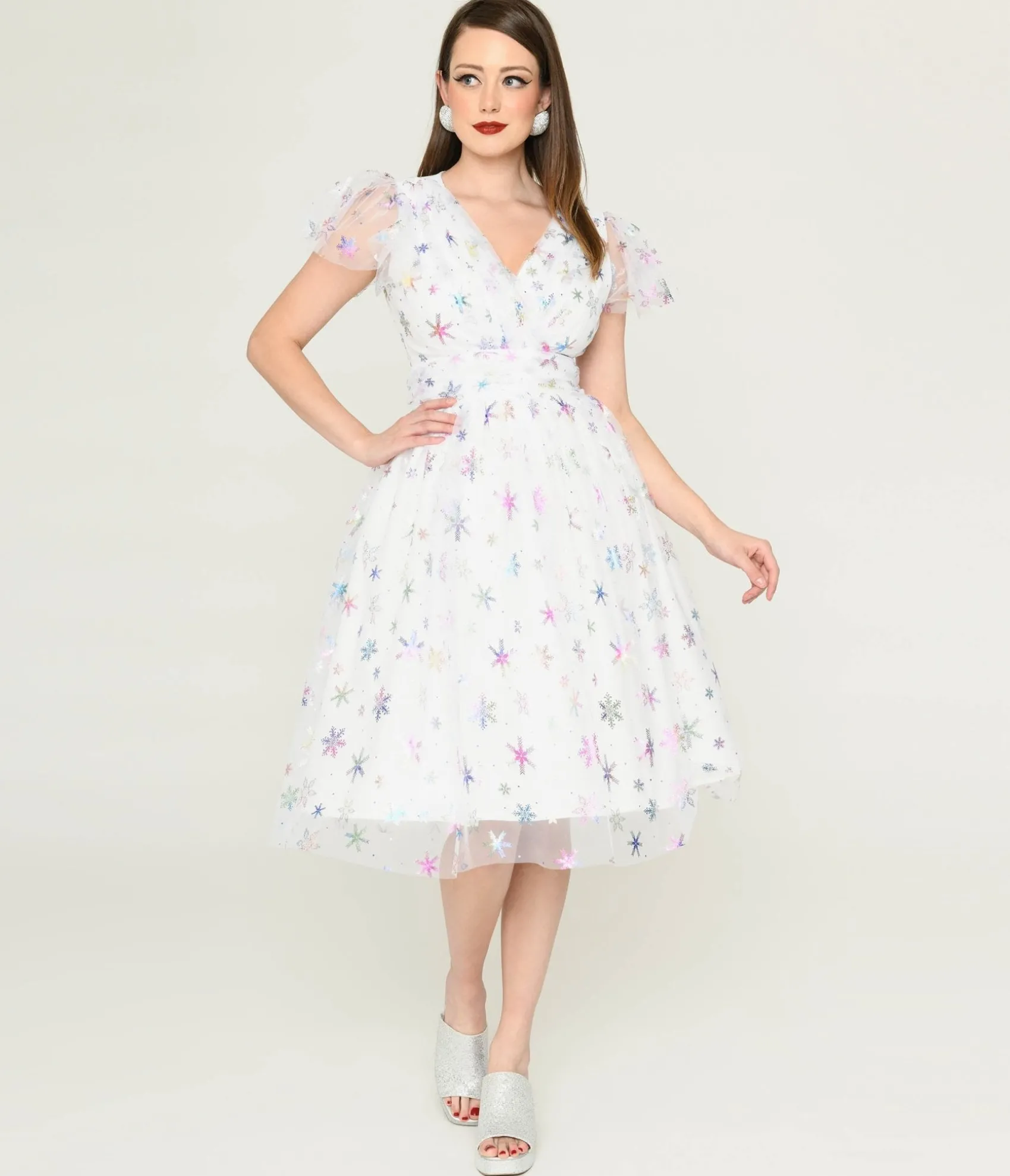 Unique Vintage Magnolia Place White & Sparkle Snowflake Midori Dress Online
