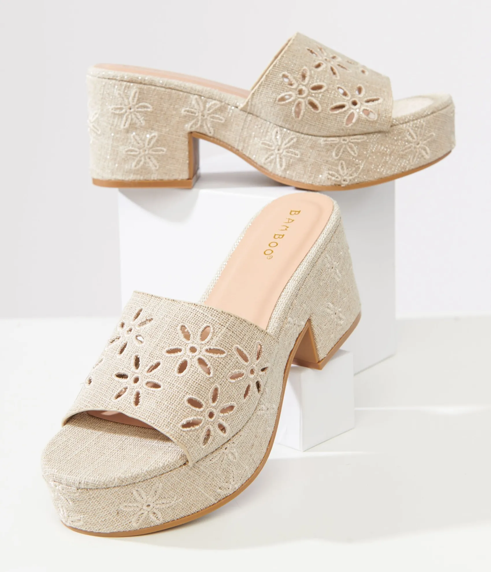 Unique Vintage Nude Flower Platform Sandals Hot