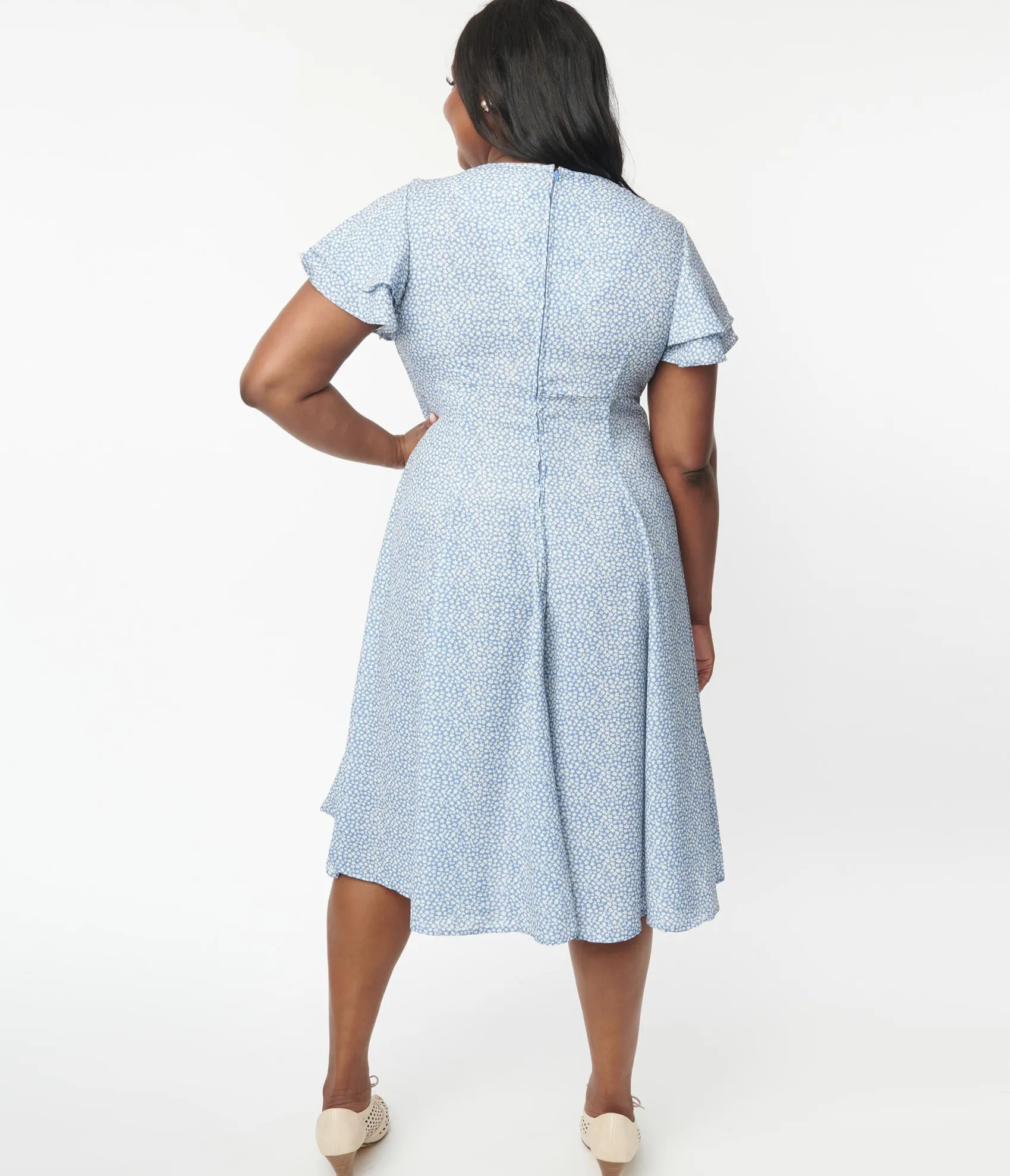 Unique Vintage Plus Size Blue & White Floral Print Lydia Swing Dress Online