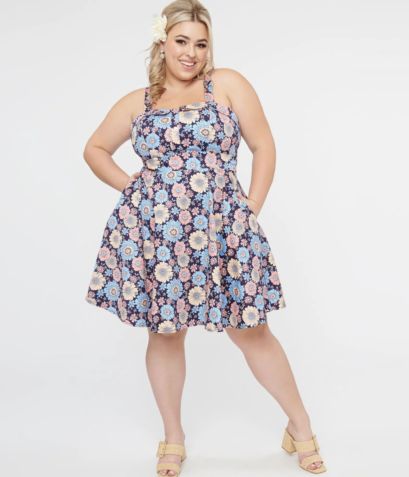 Unique Vintage Plus Size 1950s Navy & Multicolor Daisy Print Cotton Flare Dress Cheap