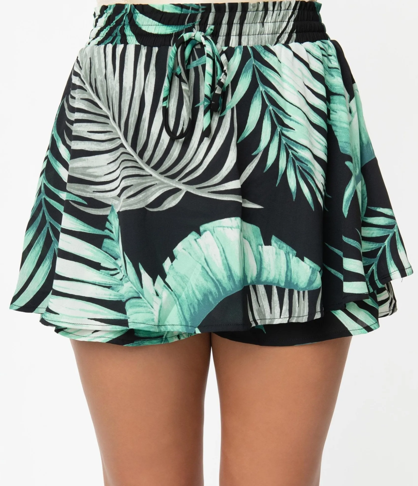 Unique Vintage Retro Style Green & Black Palm Print Tropical Skort Hot