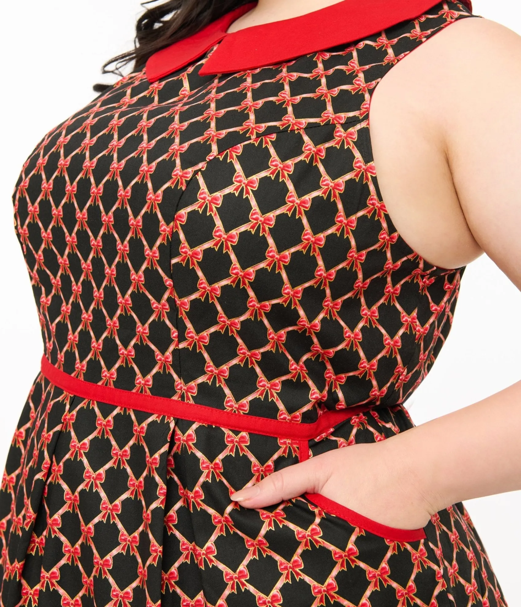 Unique Vintage Retrolicious Plus Size 1950s Black & Red Bow Cotton Fit & Flare Dress New