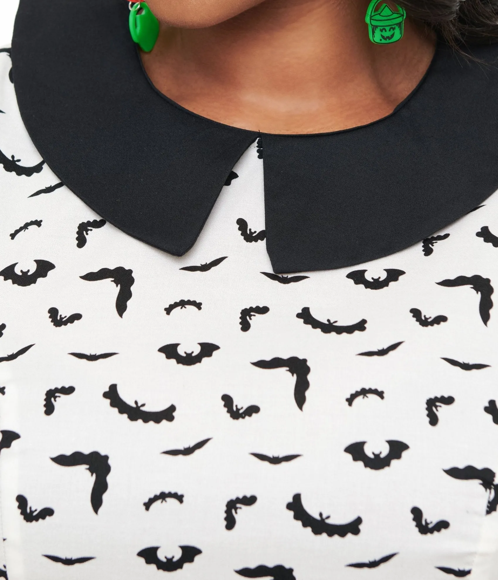 Unique Vintage Retrolicious 1950s Plus Size White & Black Bat Print Collared Fit & Flare Dress Fashion