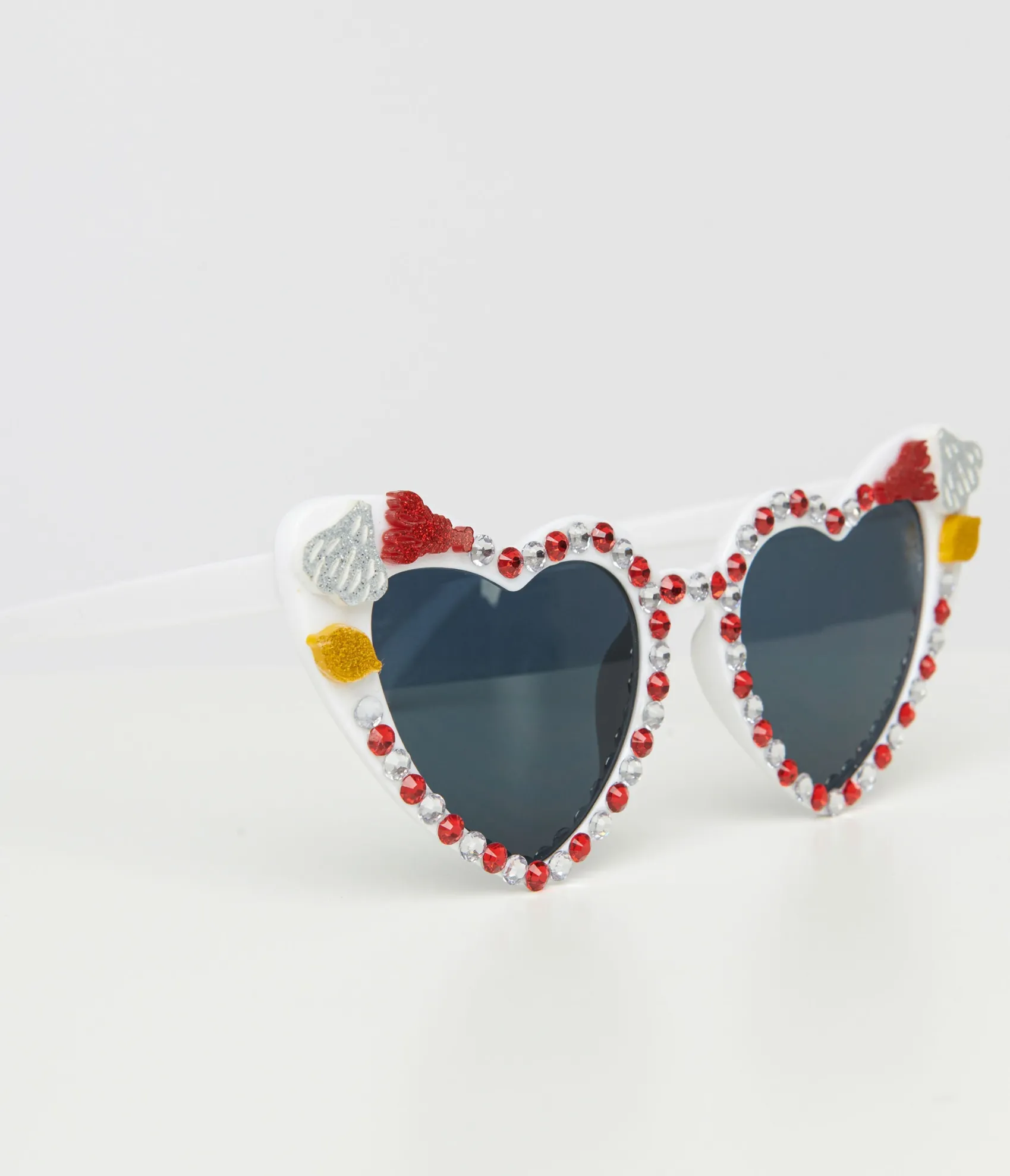 Unique Vintage Rhinestone Crawfish White Heart Cat Eye Sunglasses Hot