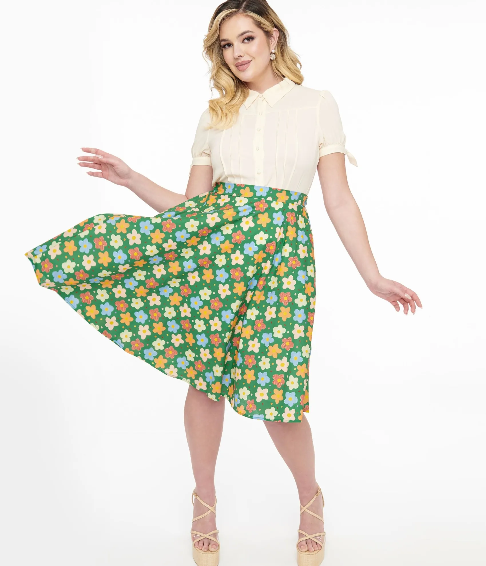 Unique Vintage 1950s Green Retro Floral Cotton Swing Skirt Shop