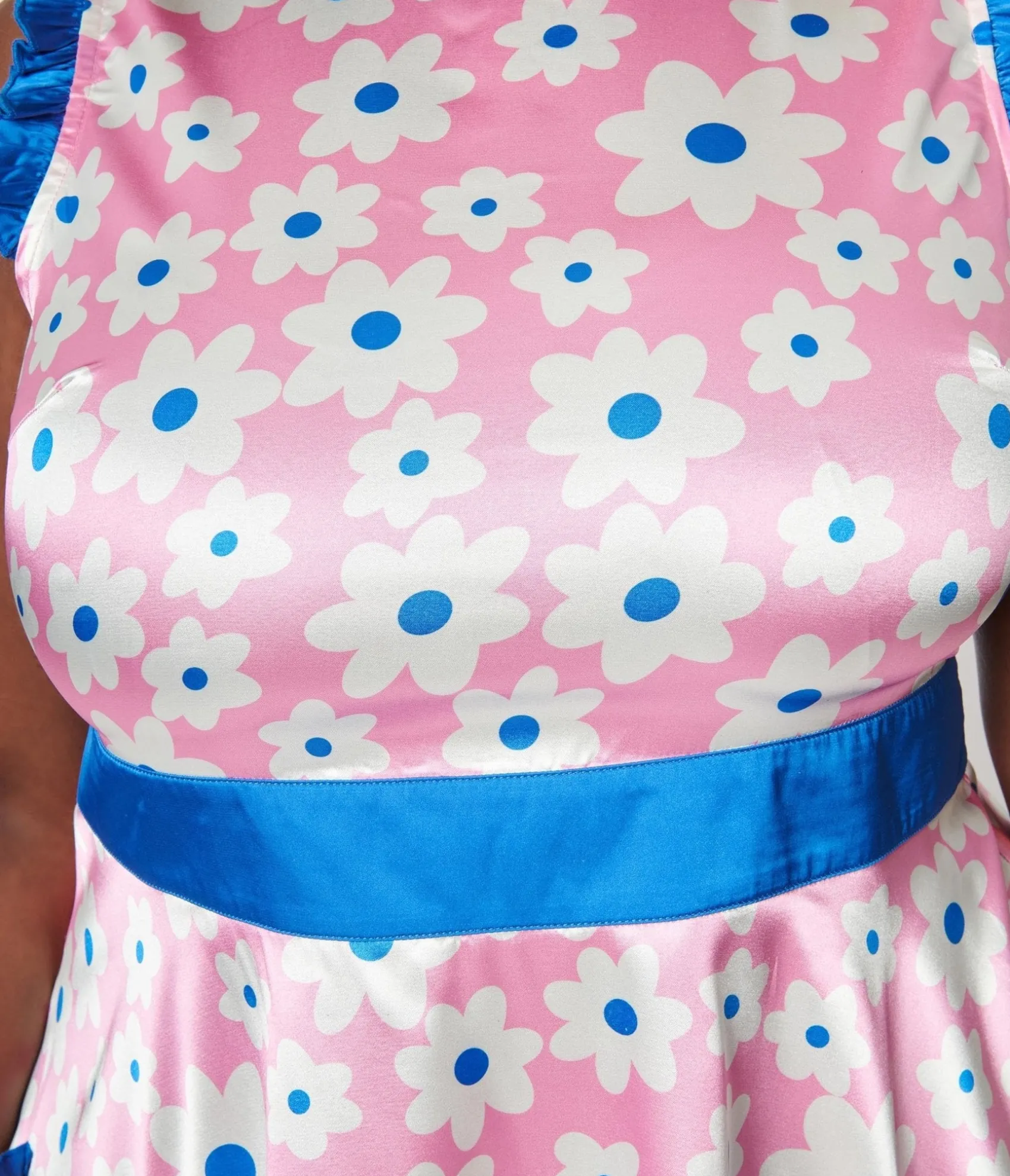 Unique Vintage Smak Parlour Plus Size Pink & White Ditsy Floral Happy Hour Flare Dress Shop