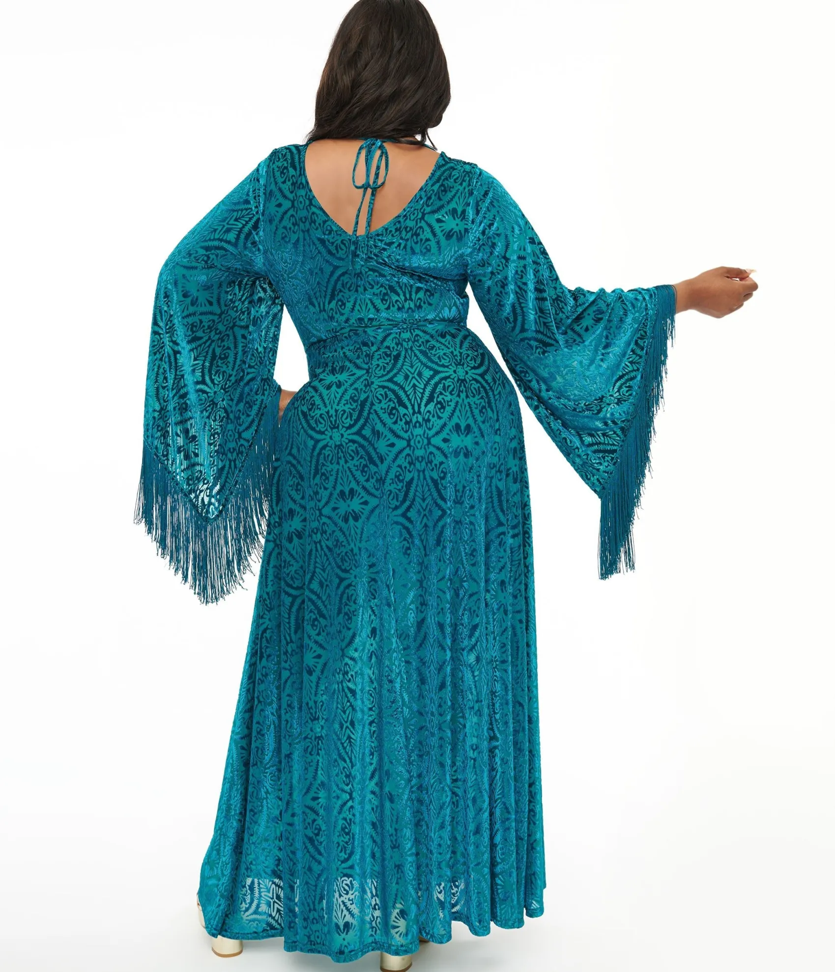 Unique Vintage Smak Parlour Plus Size 1970s Teal Floral Fringe Sleeve Maxi Dress Best Sale