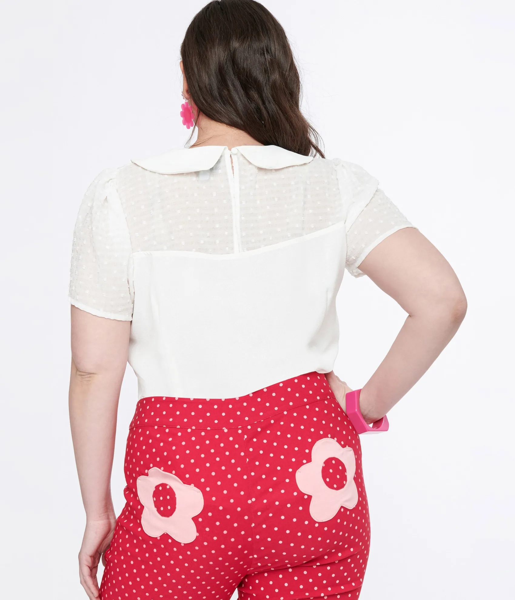Unique Vintage Smak Parlour Plus Size White & Pink Collared Bow Blouse Outlet