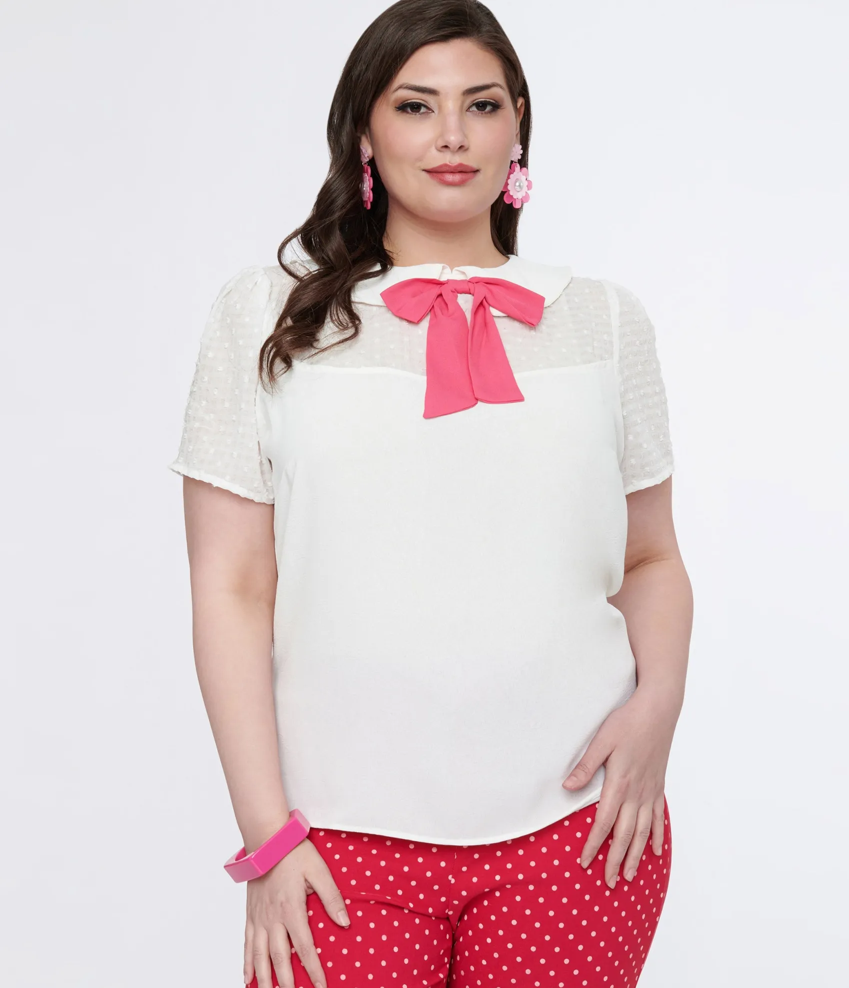 Unique Vintage Smak Parlour Plus Size White & Pink Collared Bow Blouse Outlet