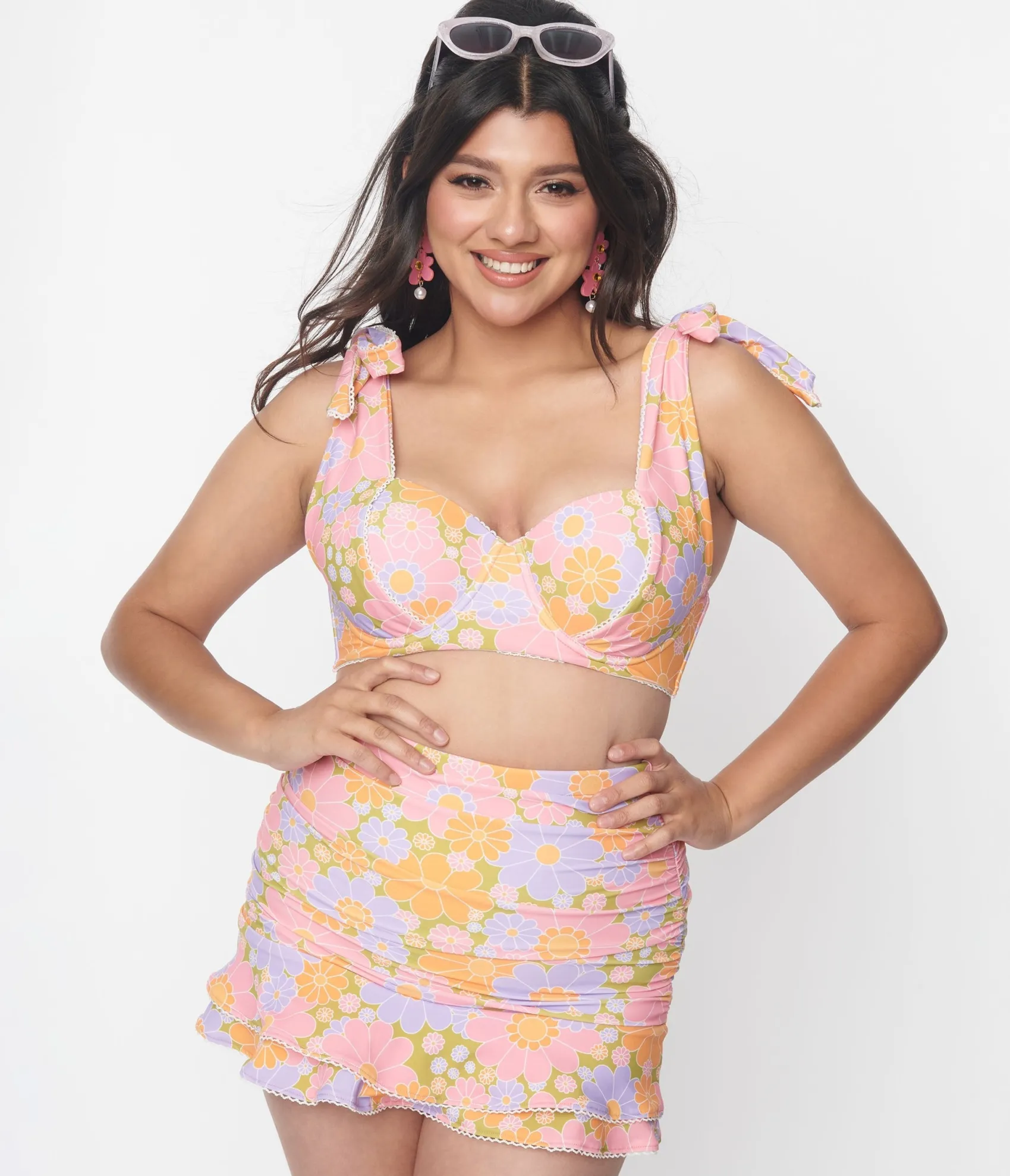 Unique Vintage Avocado & Multicolor Daisy Print Totally Tied Up Swim Top Fashion