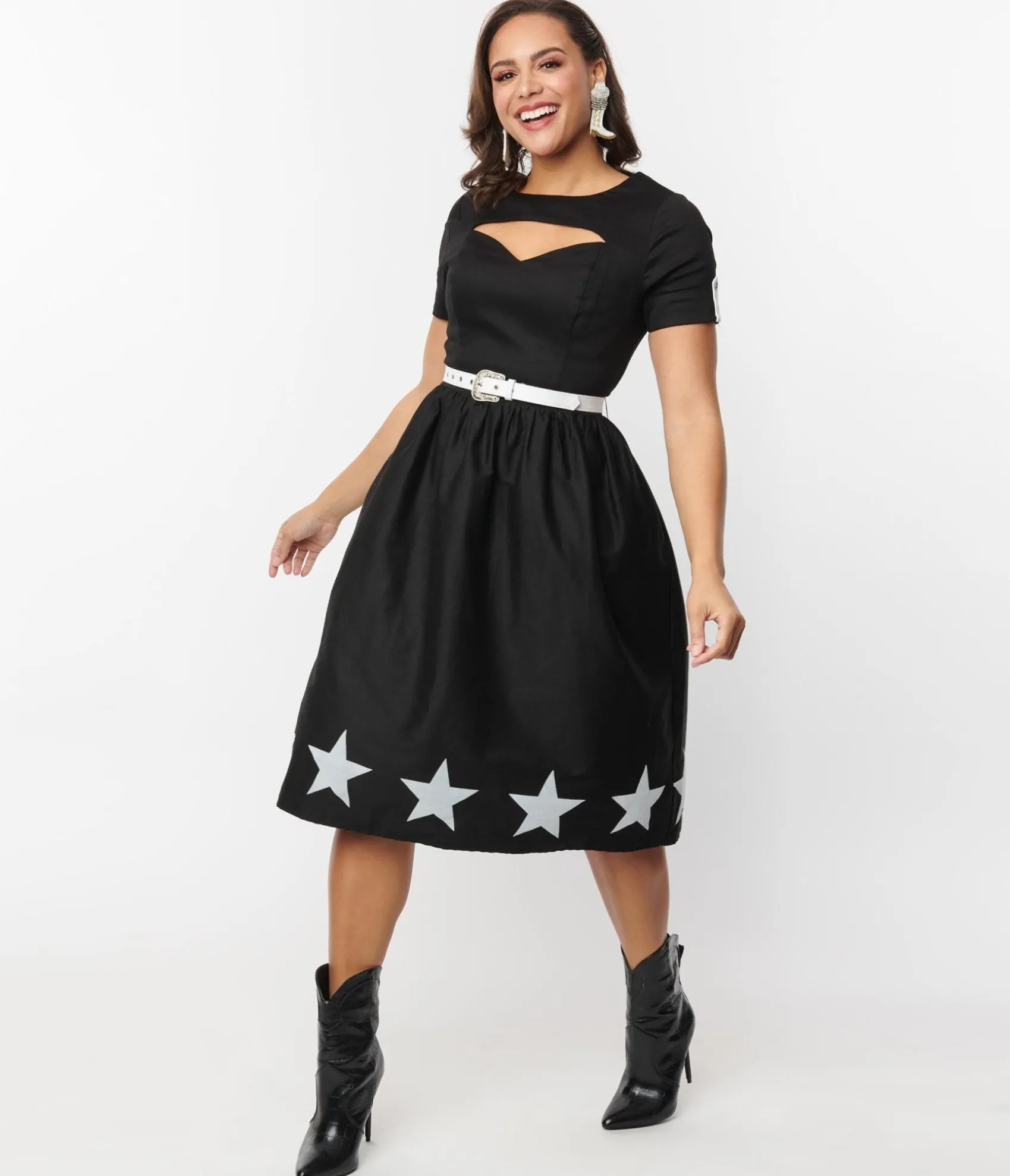 Unique Vintage Black & White Star Cut Out Dress Best Sale