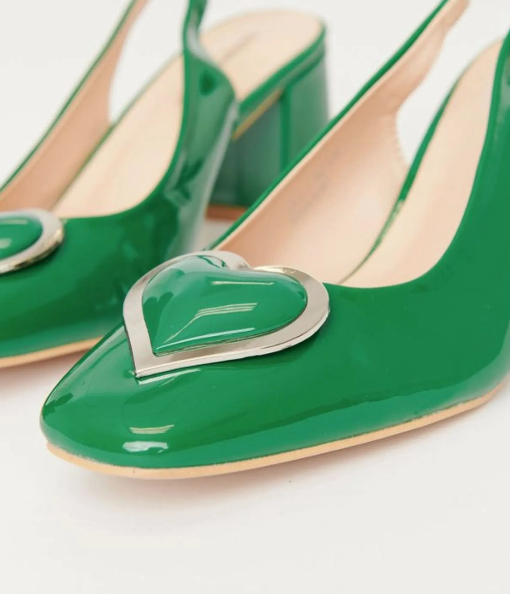Unique Vintage Green Heart Leatherette Slingback Heels Hot