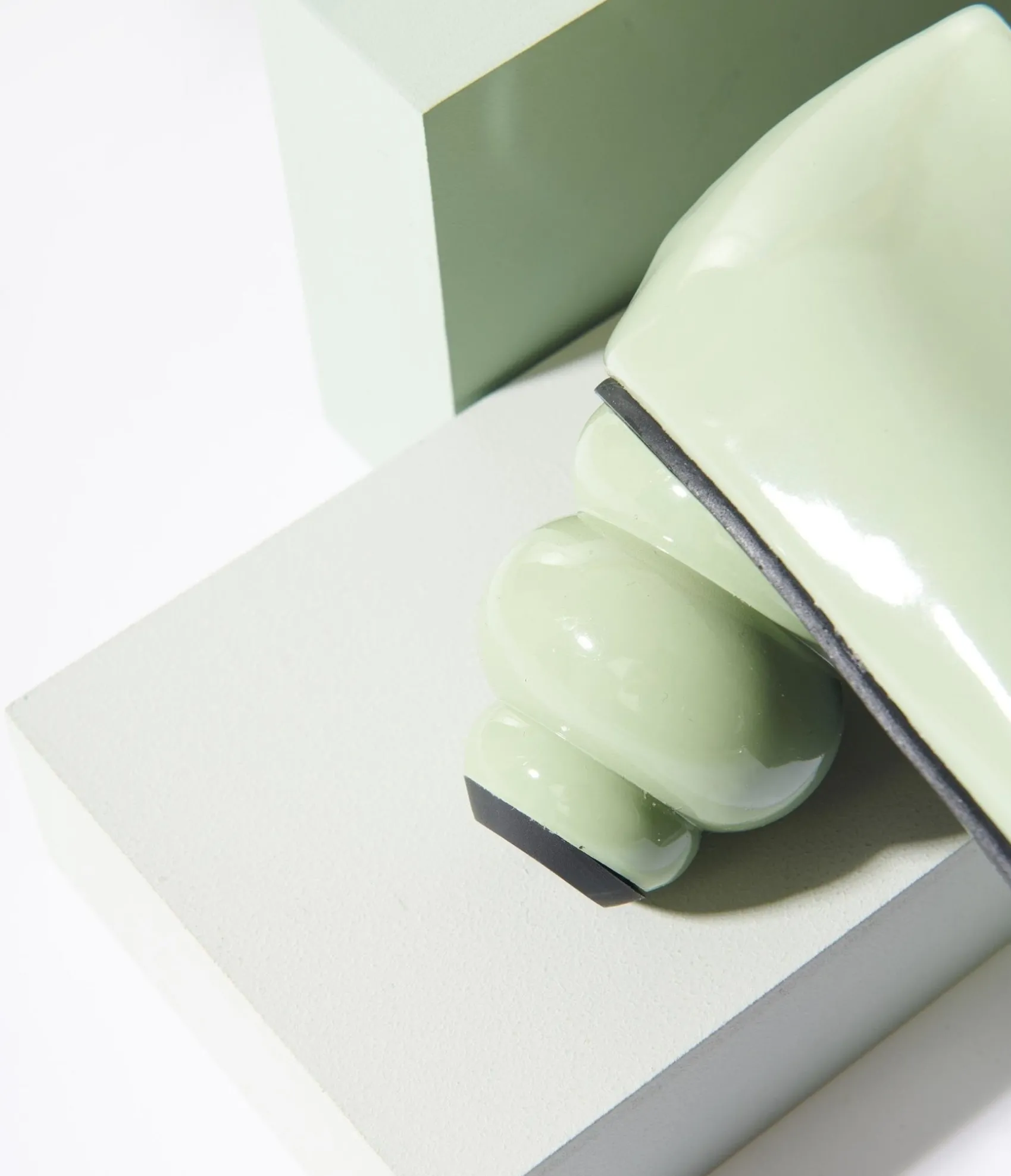 Unique Vintage Green Patent Leatherette Ball Heel Pumps Sale