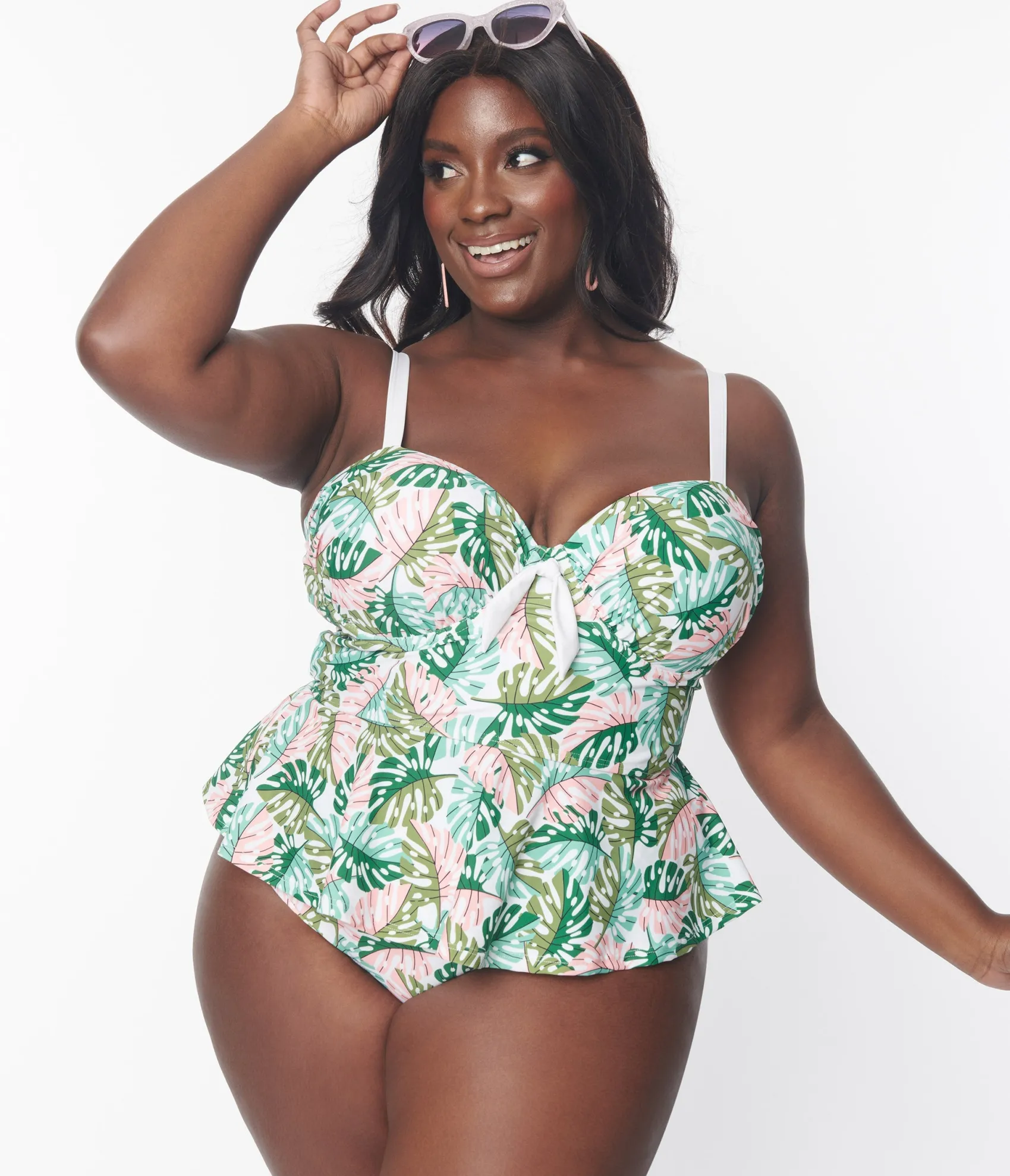 Unique Vintage Plus Size Green Monstera Print Solana Tankini Swim Top Fashion