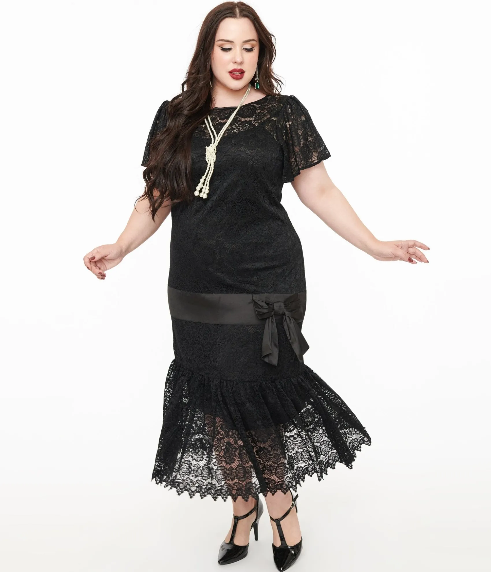 Unique Vintage Plus Size 1920s Black Floral Lace & Bow Flapper Dress Hot