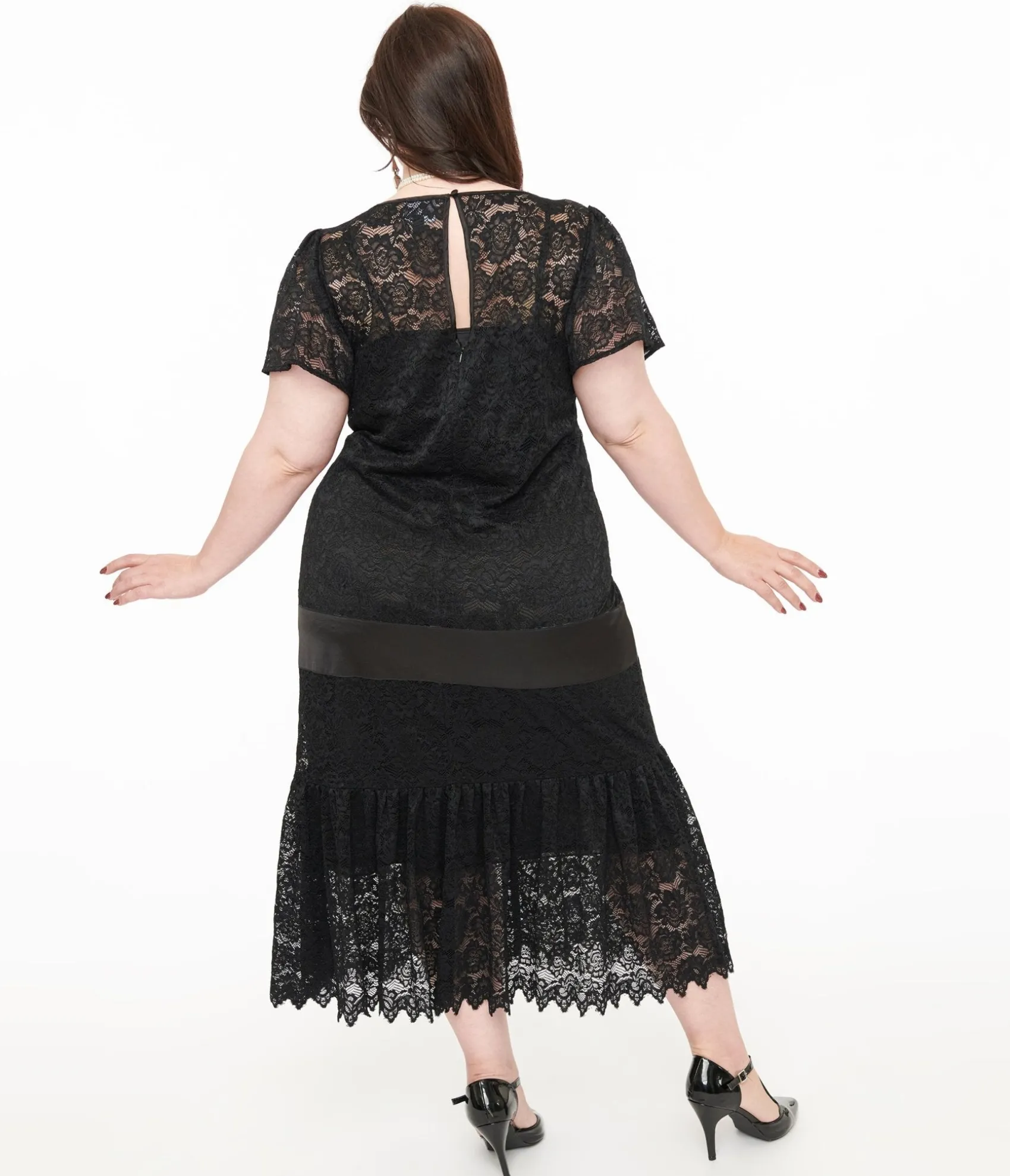 Unique Vintage Plus Size 1920s Black Floral Lace & Bow Flapper Dress Hot