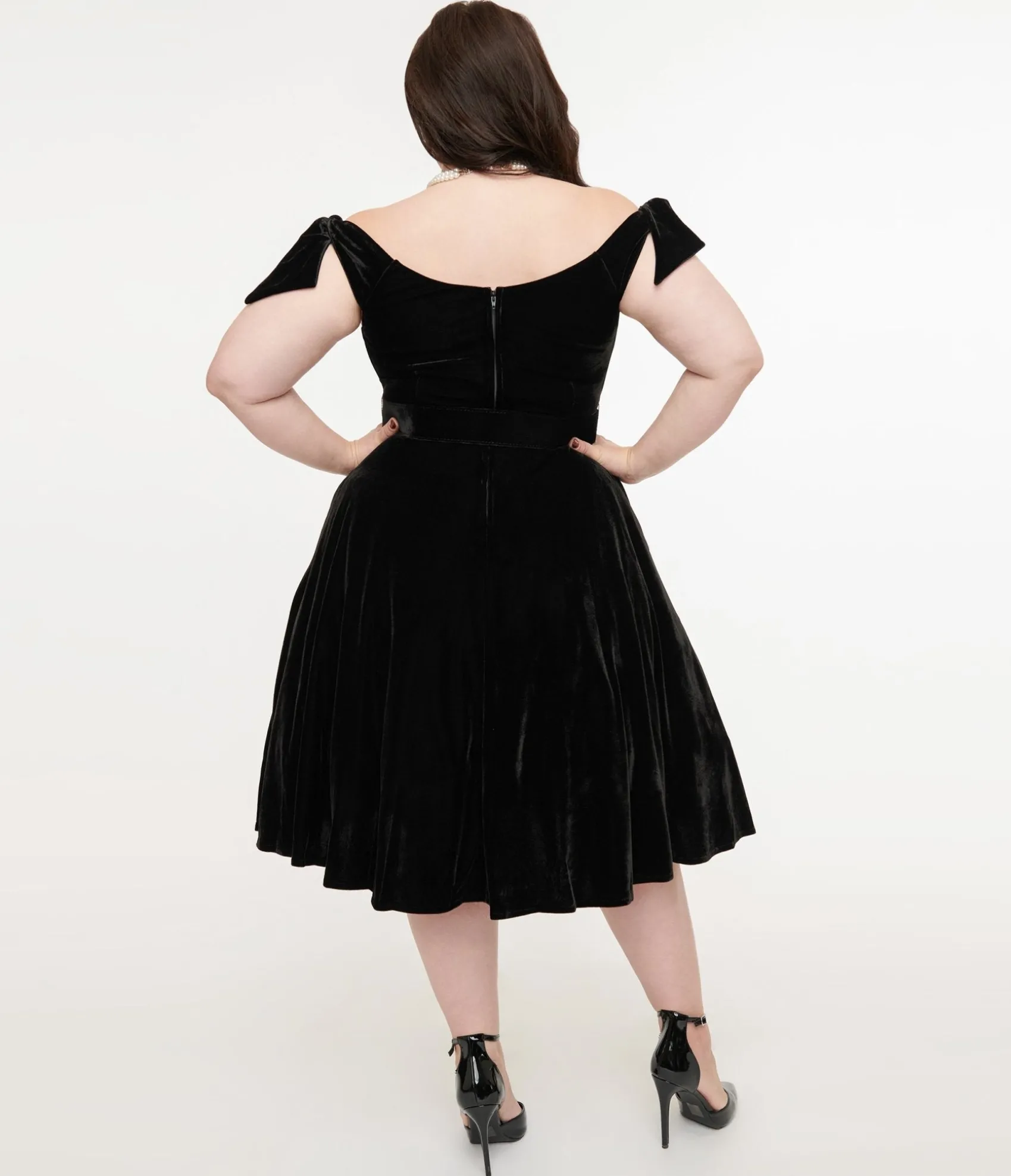 Unique Vintage Plus Size 1960s Black Velvet Prairie Swing Dress Flash Sale