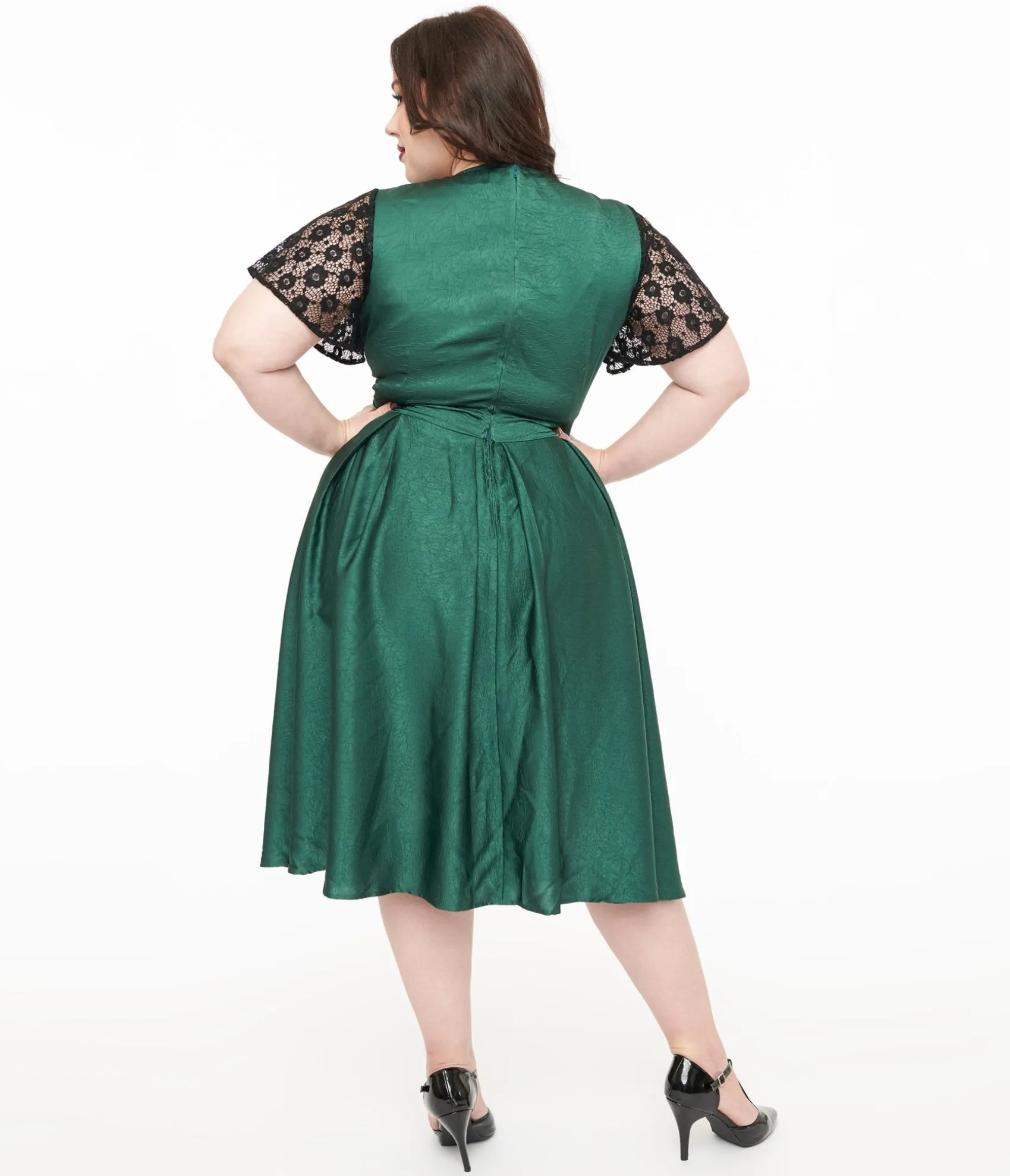 Unique Vintage Plus Size 1940s Emerald Green & Black Lace Swing Dress Online