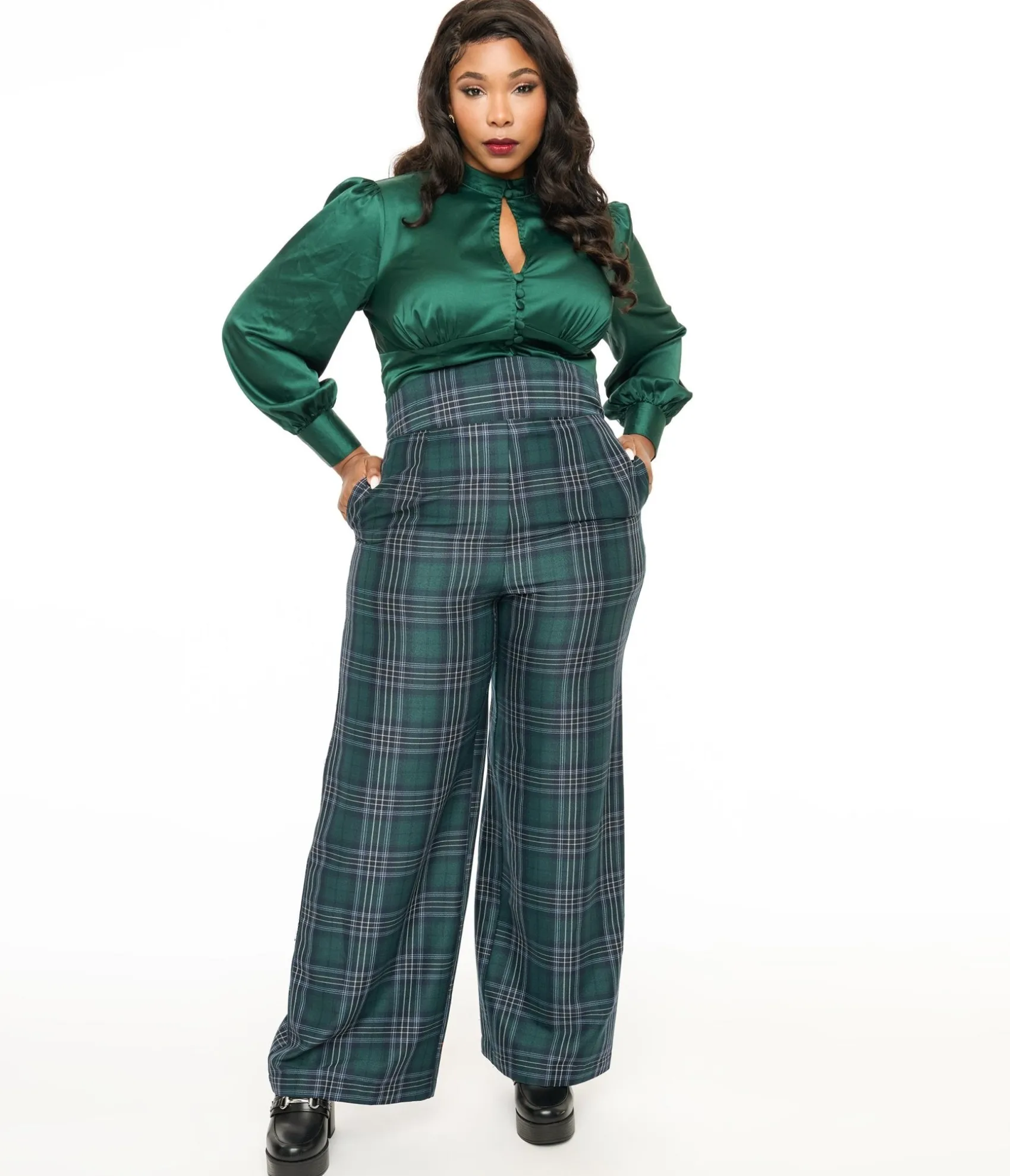 Unique Vintage Plus Size 1940s Green & Black Plaid High Waist Pants Hot