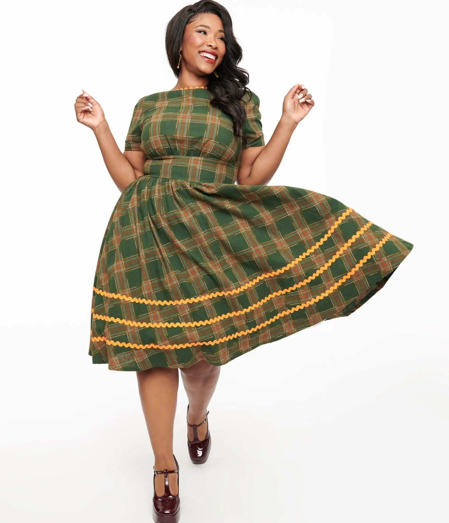 Unique Vintage Plus Size 1950s Green Plaid Cotton Swing Dress Hot