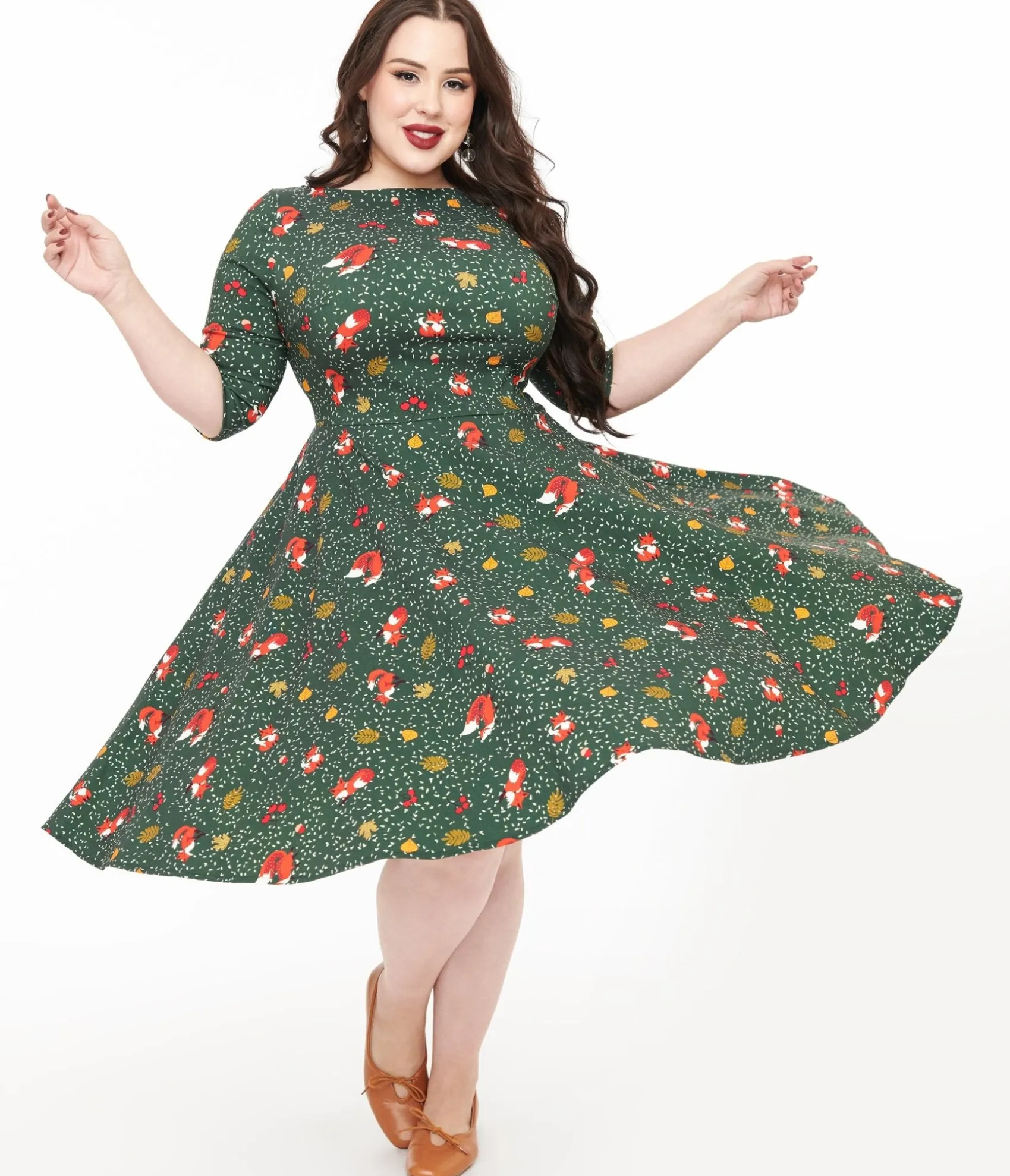 Unique Vintage Plus Size 1950s Green Winter Fox Devon Swing Dress Fashion