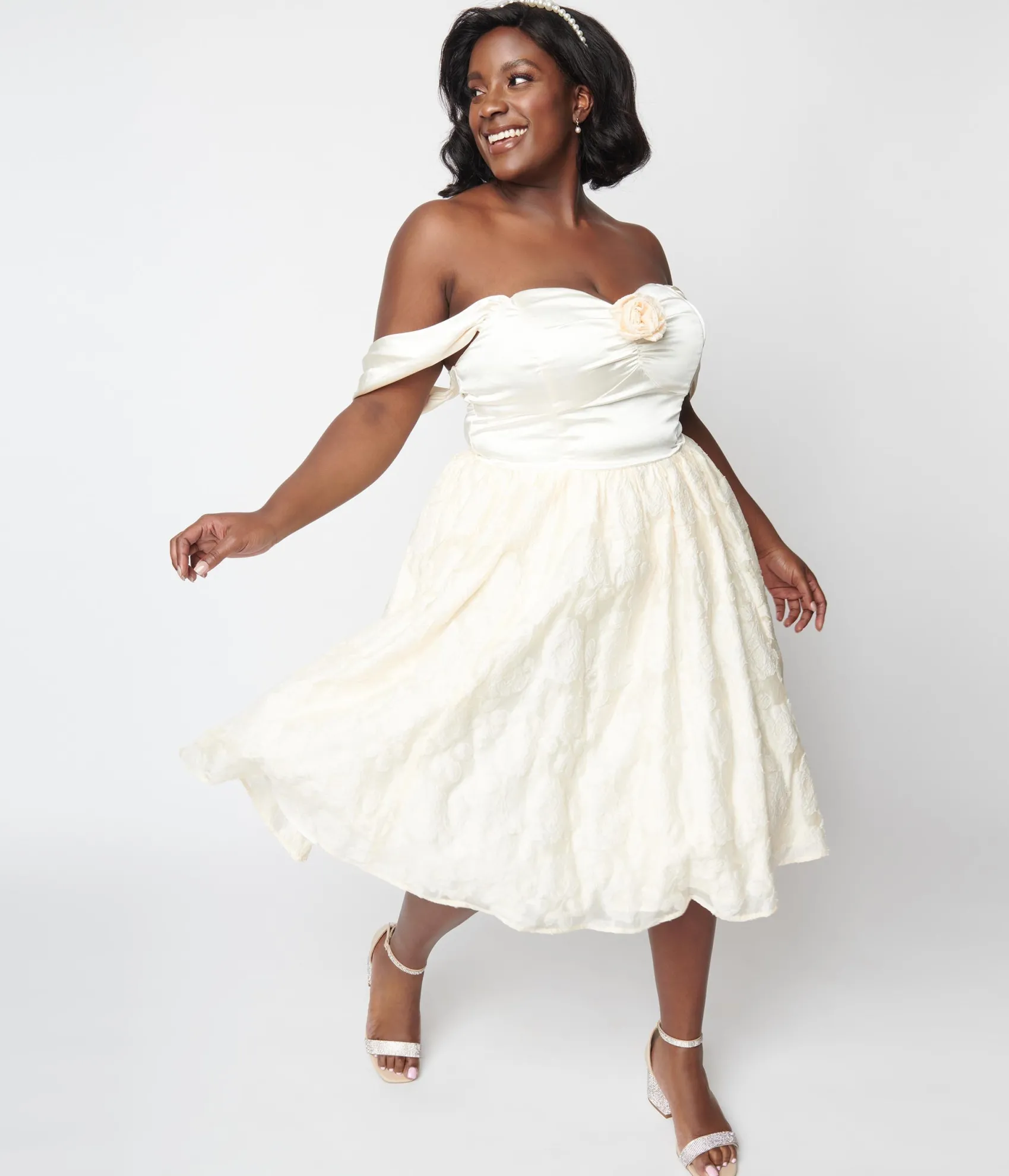 Unique Vintage Plus Size 1950s Ivory Floral Off Shoulder Flare Dress Sale