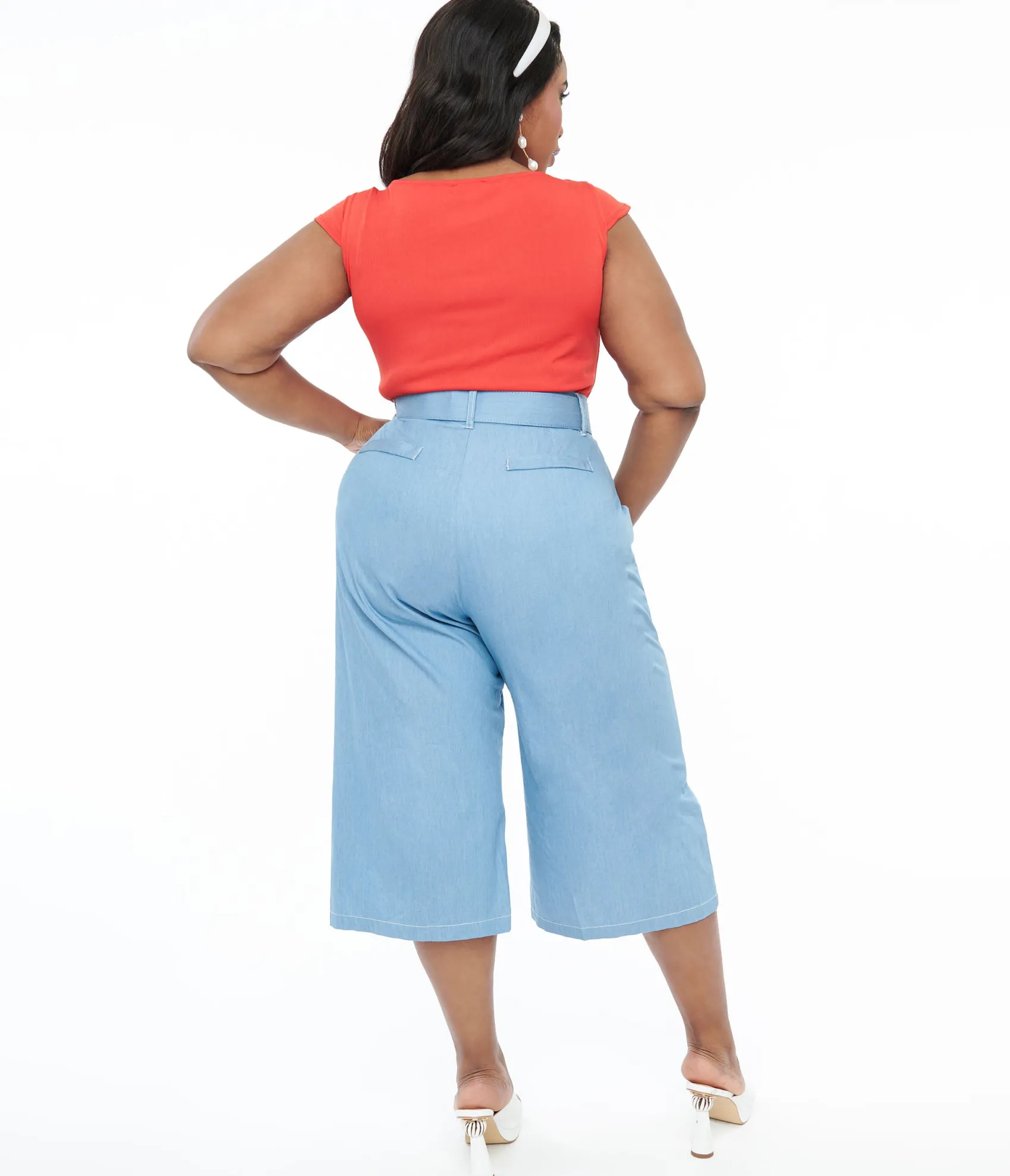 Unique Vintage Plus Size 1940s Light Blue Denim Ginger Capri Pants Online