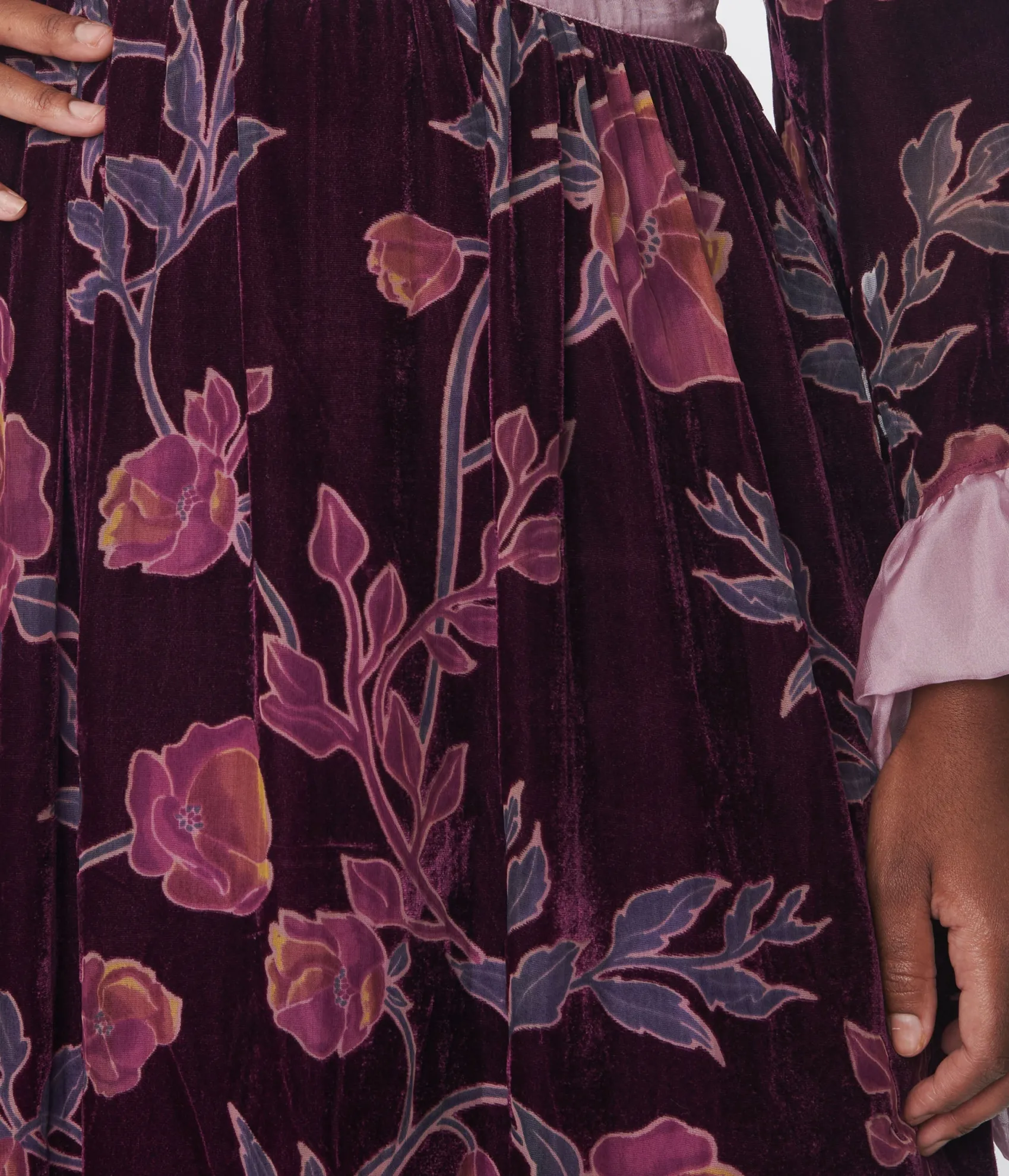 Unique Vintage Plus Size 1970s Purple Floral Burnout Velvet Maxi Dress Hot