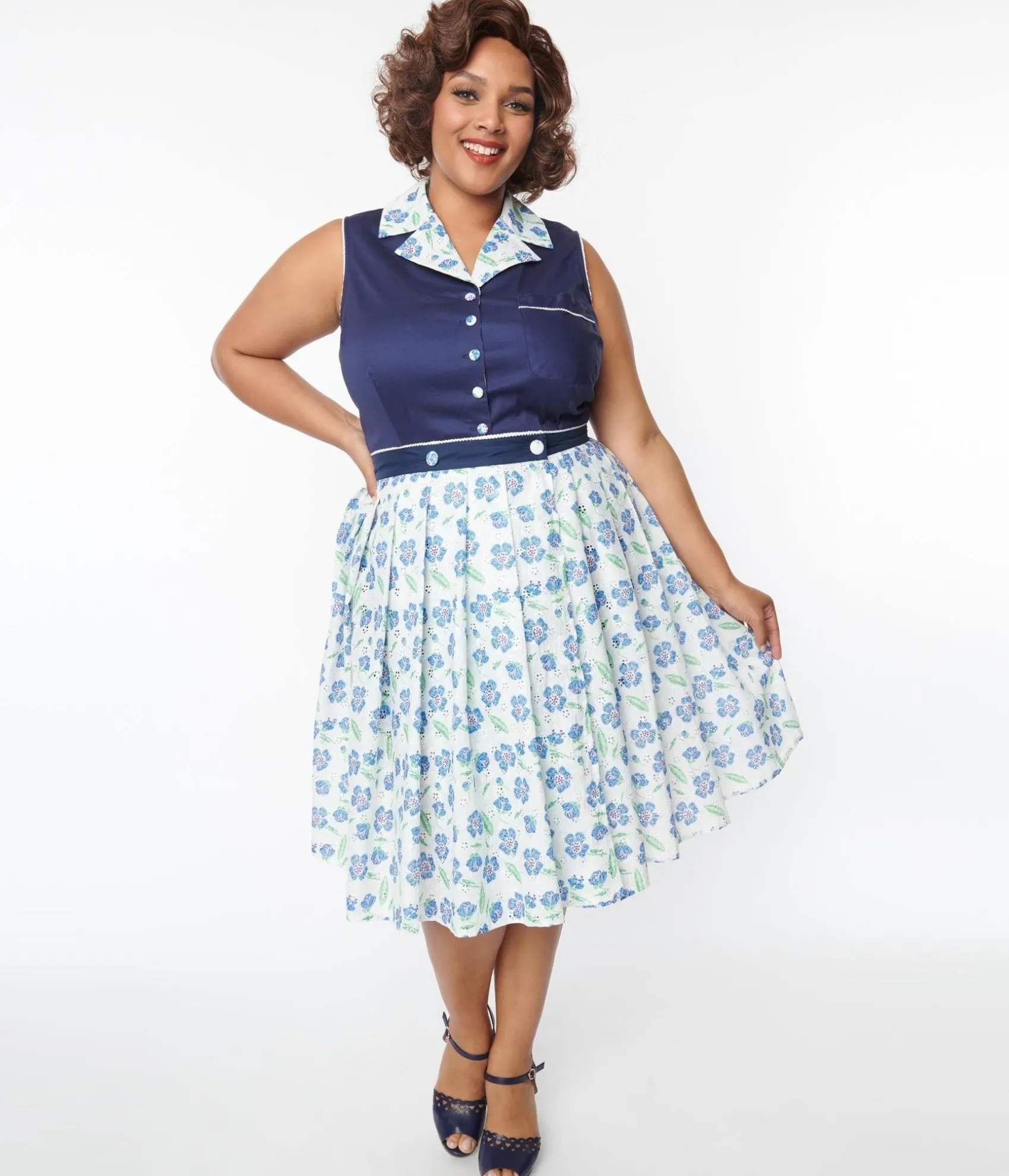 Unique Vintage Plus Size White & Blue Floral Eyelet Collins Wrap Swing Skirt Online
