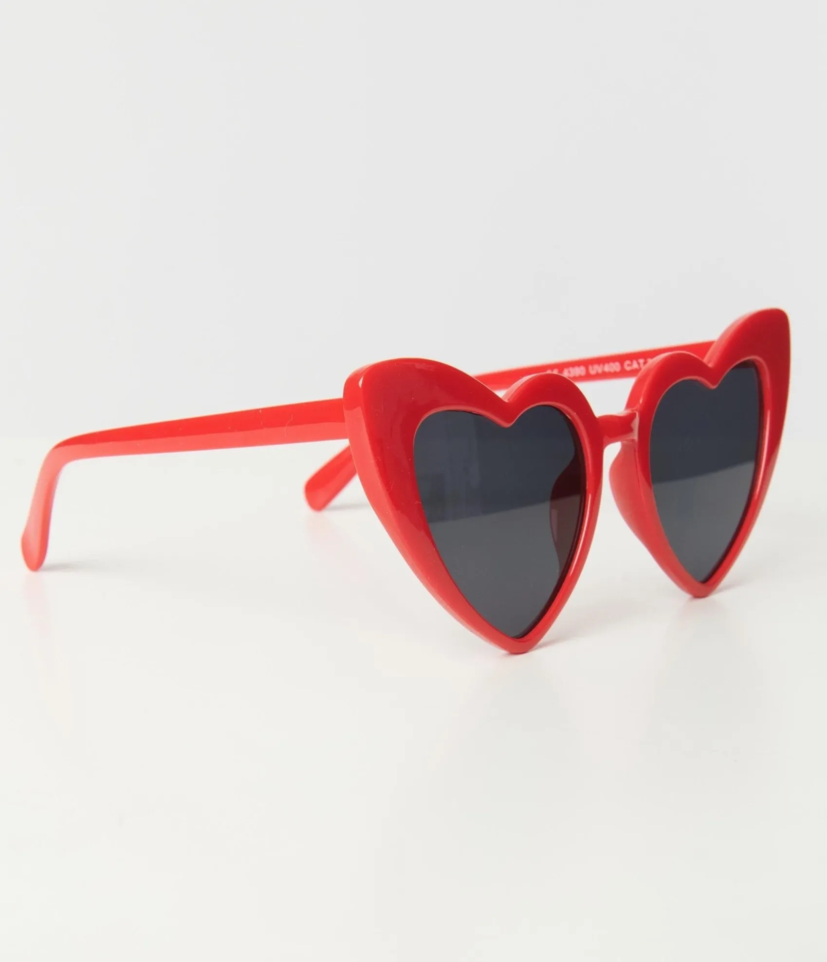 Unique Vintage Red Heart Sunglasses Online