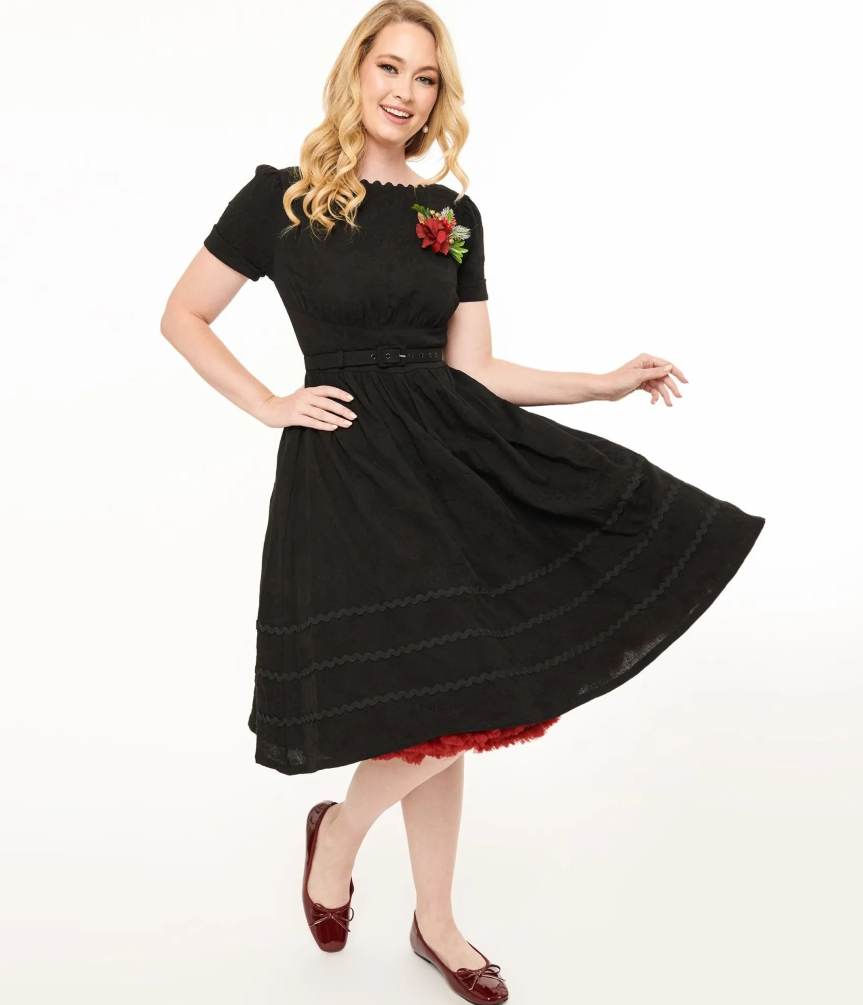 Unique Vintage 1950s Black Holiday Floral Pin Cotton Swing Dress Shop