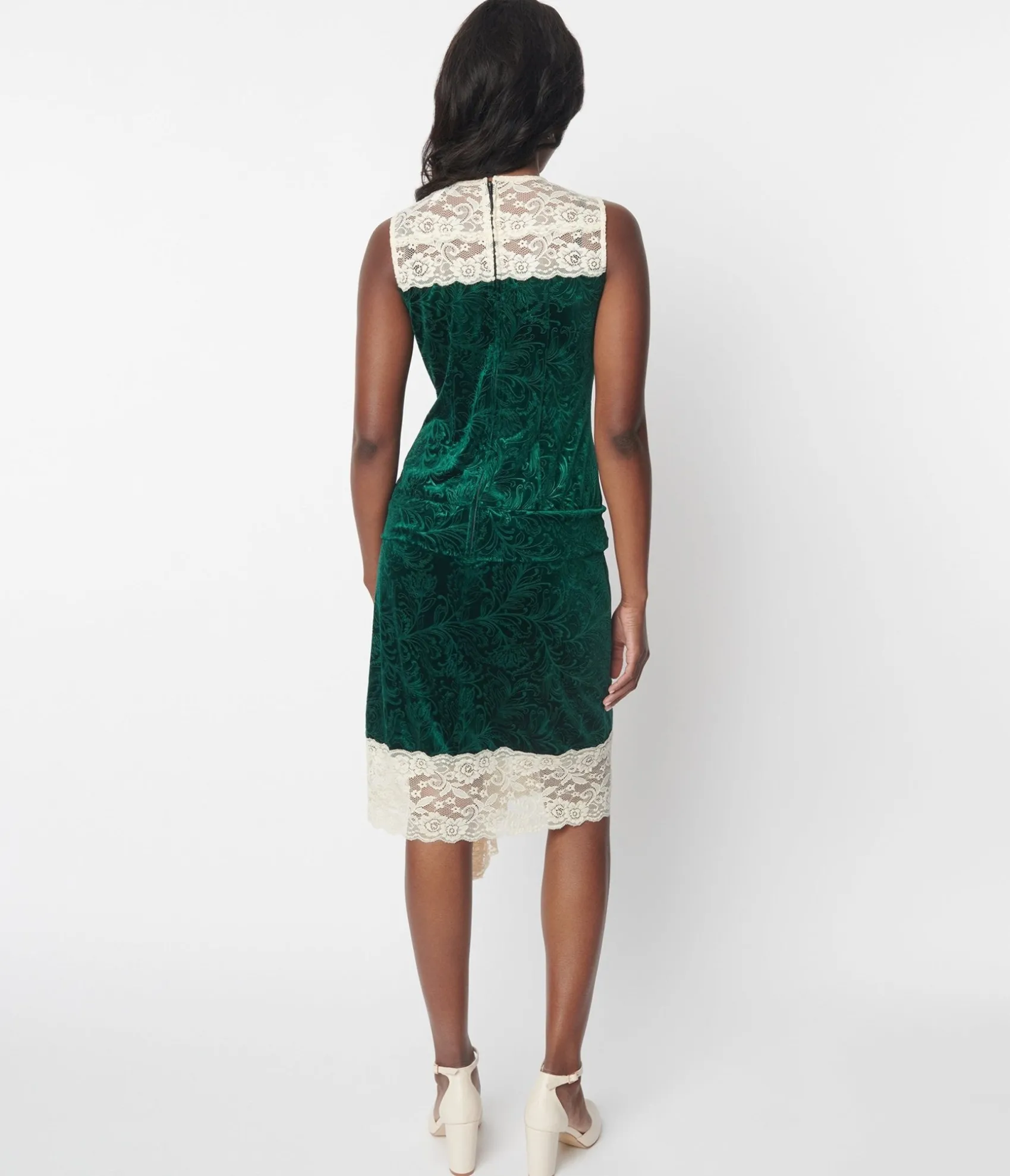 Unique Vintage 1920s Emerald Green Crushed Velvet & Ivory Lace Flapper Dress Store