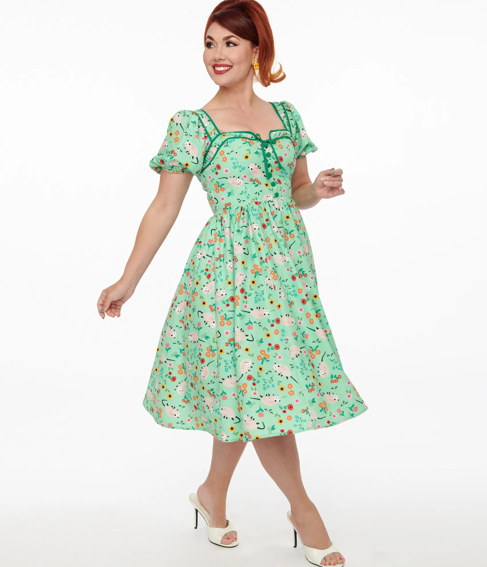 Unique Vintage 1940s Green Possum Print Button Front Dress Cheap