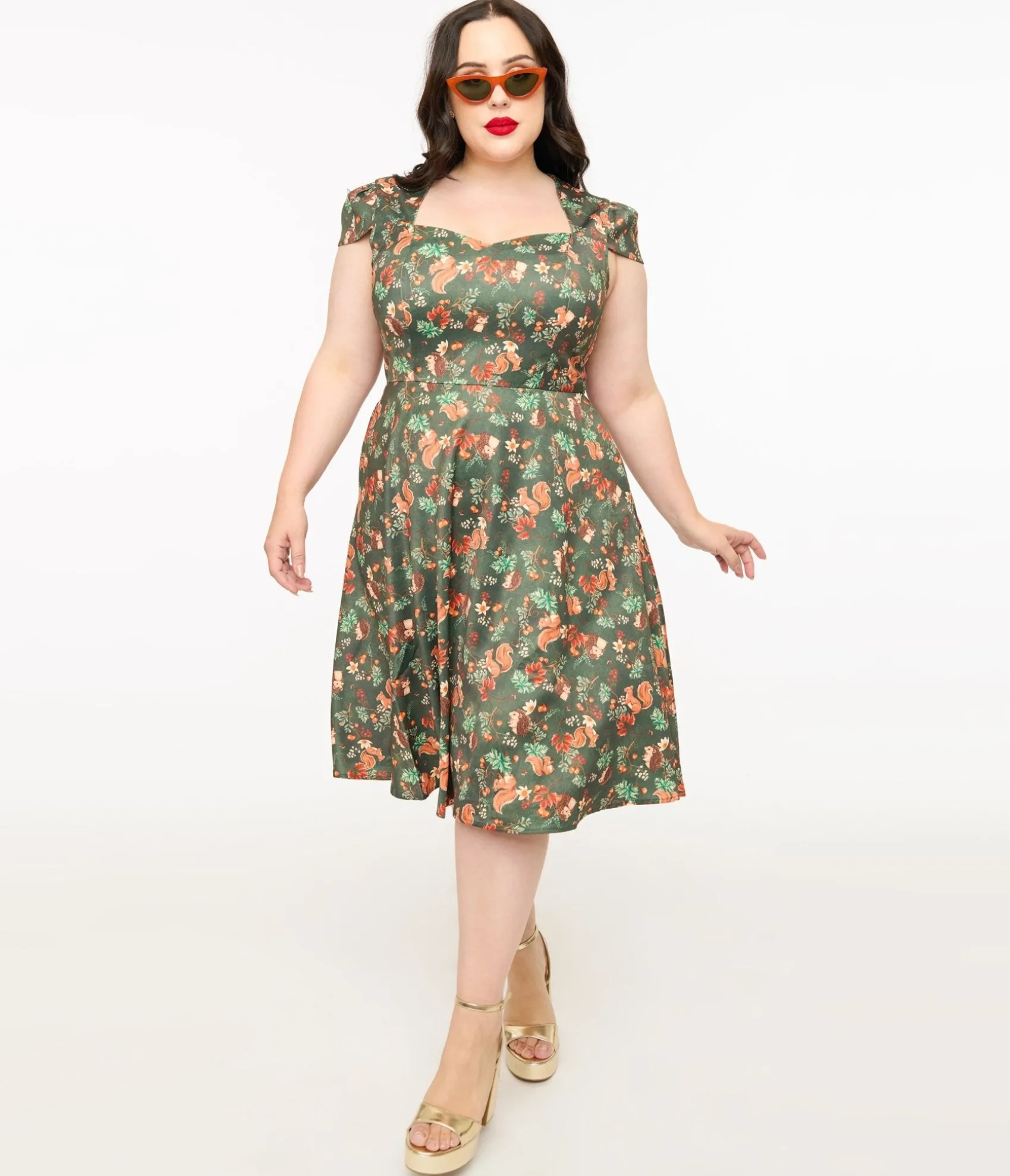 Unique Vintage Voodoo Vixen Plus Size 1950s Green Woodland Creatures Print Swing Dress New