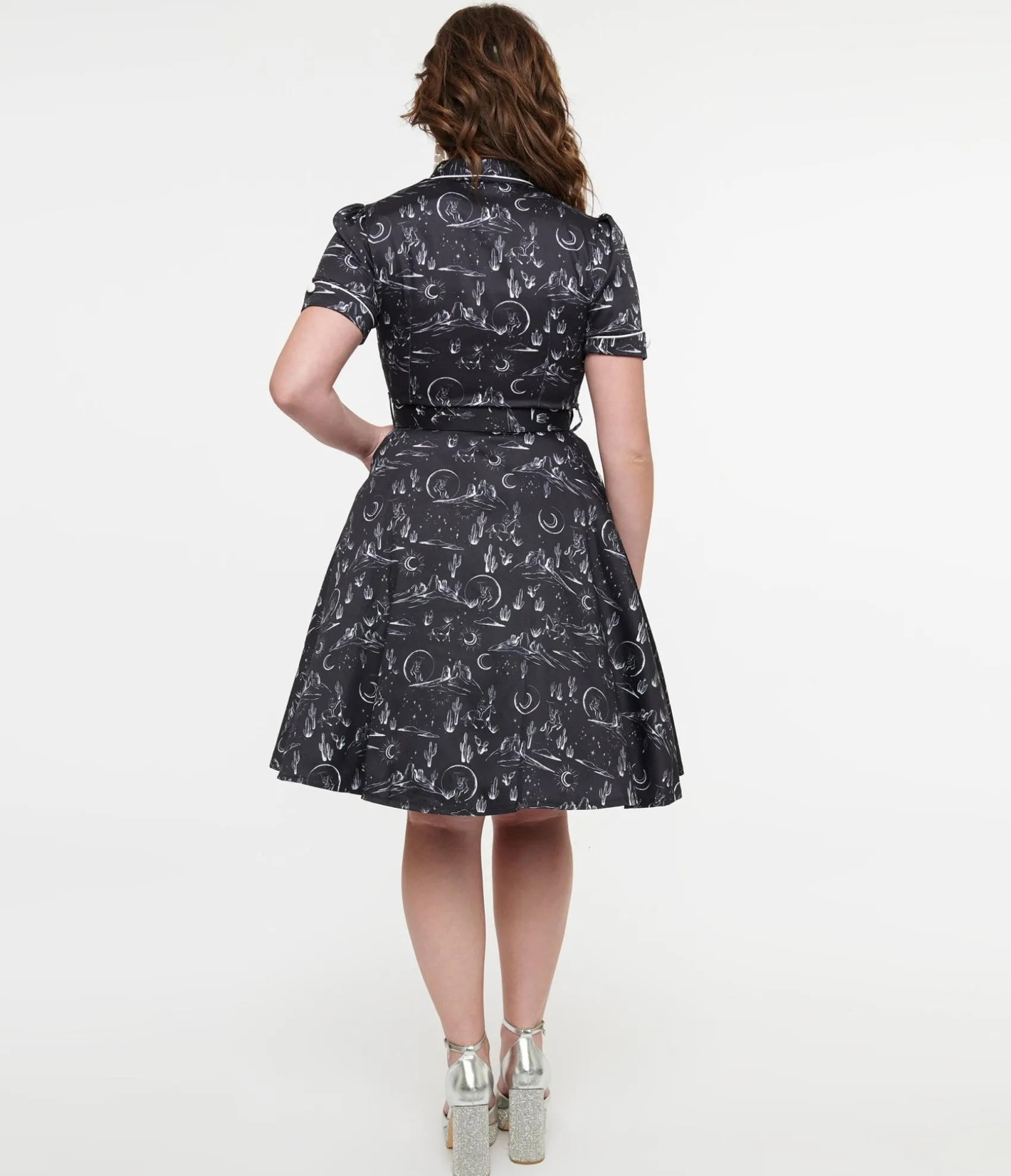 Unique Vintage Voodoo Vixen 1950s Black & White Midnight Western Fit & Flare Dress Flash Sale